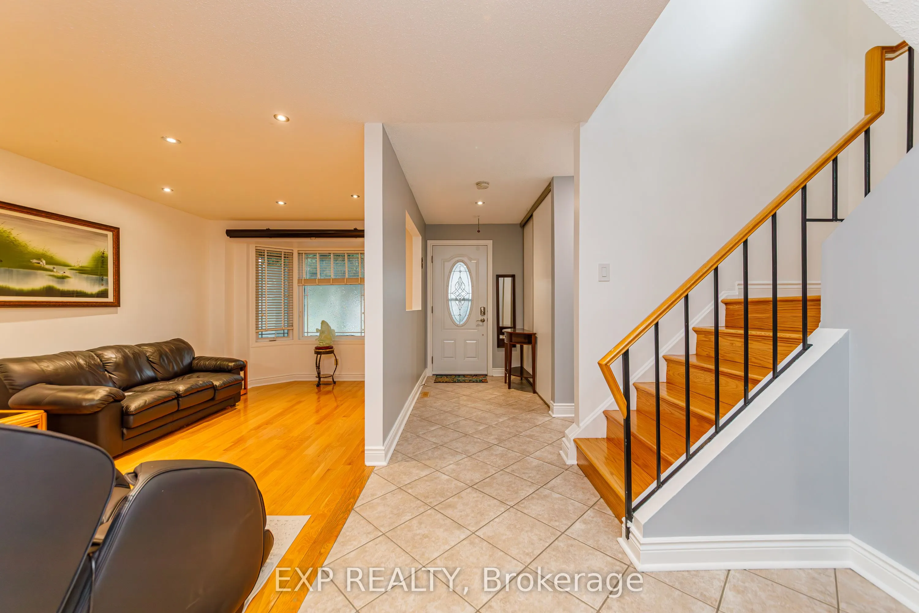 1237 Cedarcroft Crescent