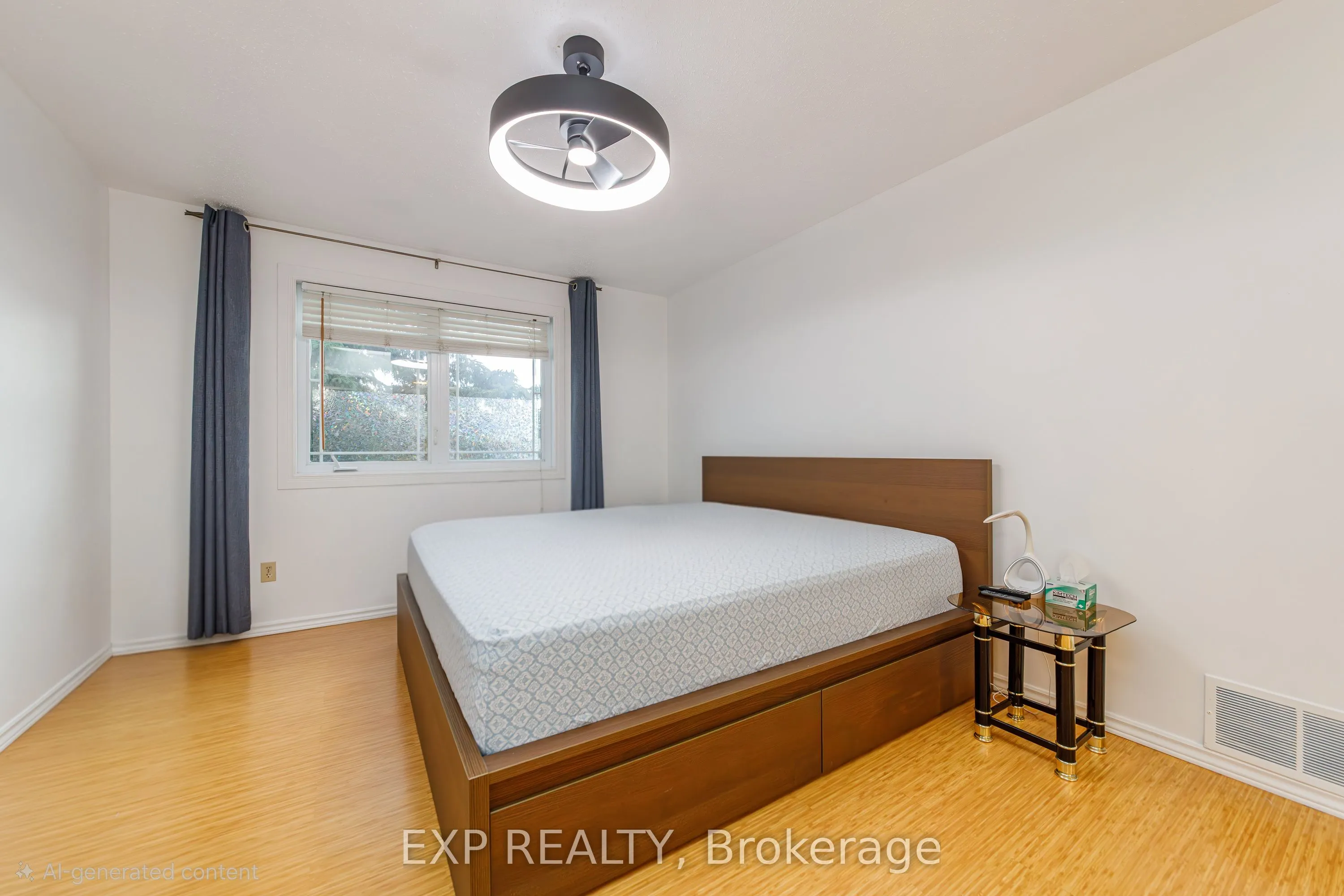 1237 Cedarcroft Crescent