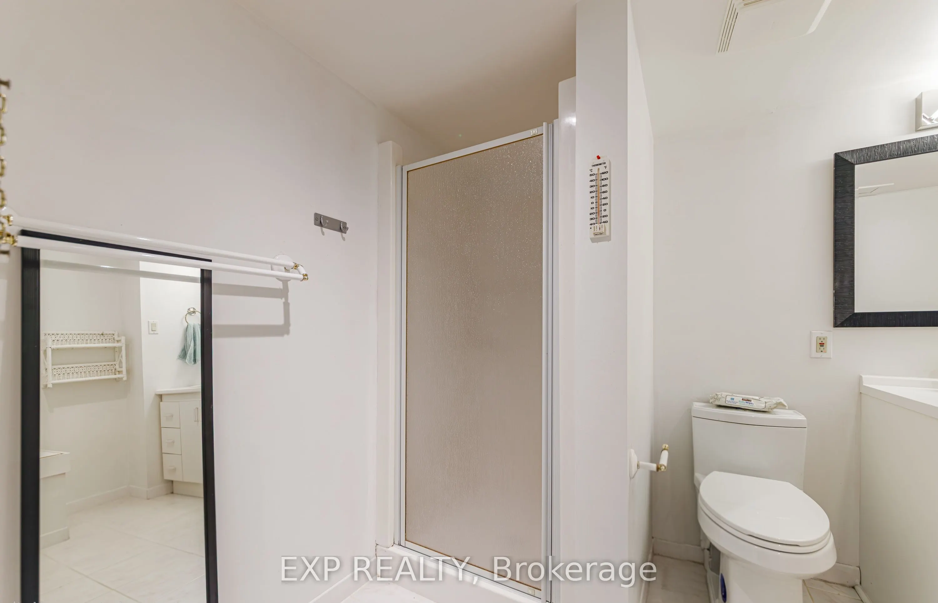 1237 Cedarcroft Crescent