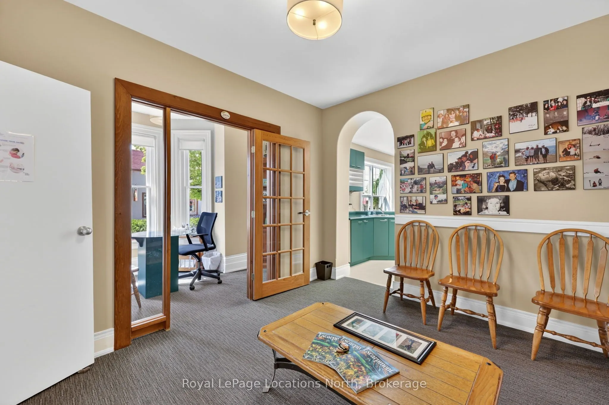 21 Bruce Street N