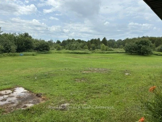 382162 Concession 17 Road E