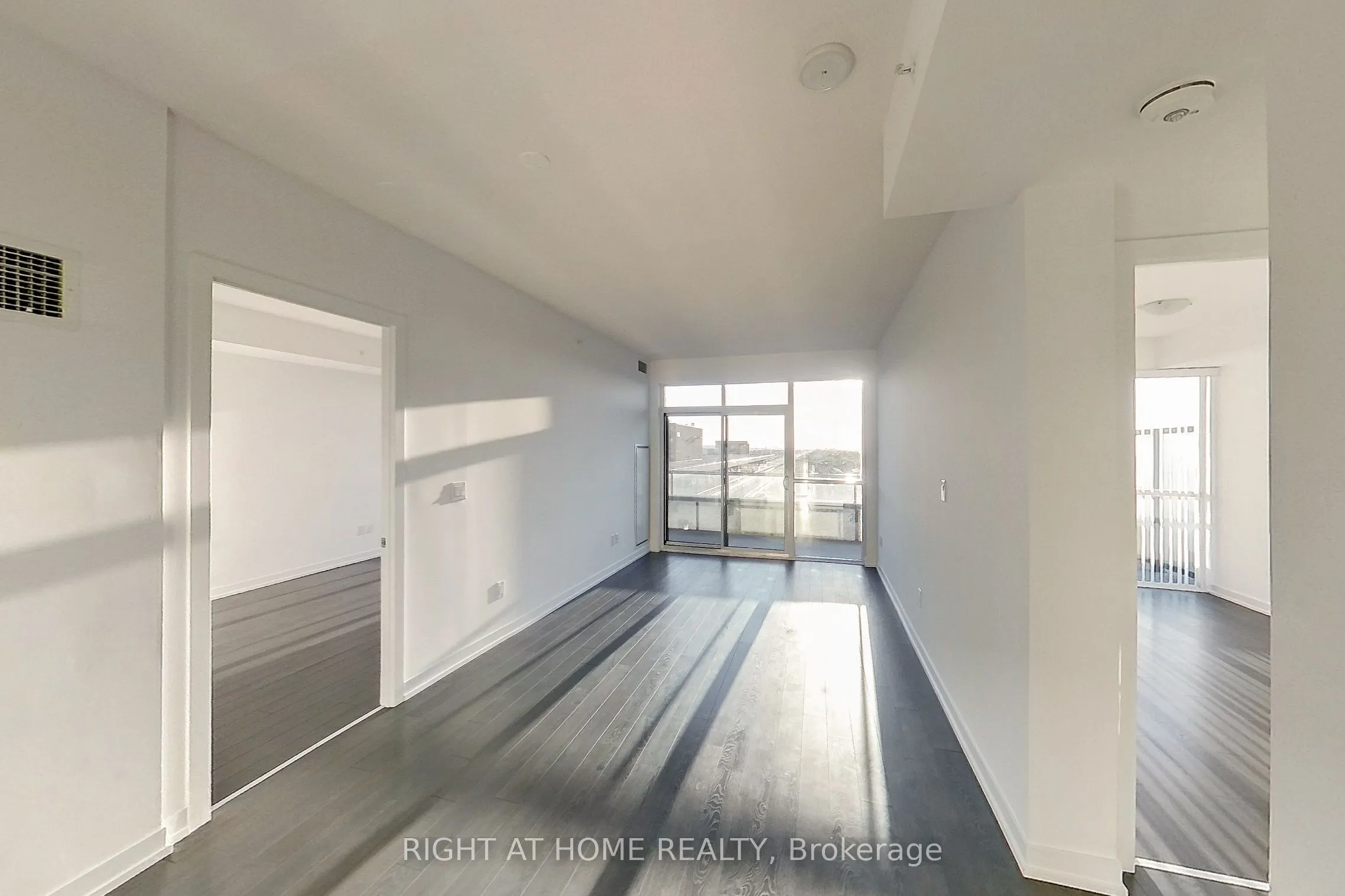 550 North Service Road #1003