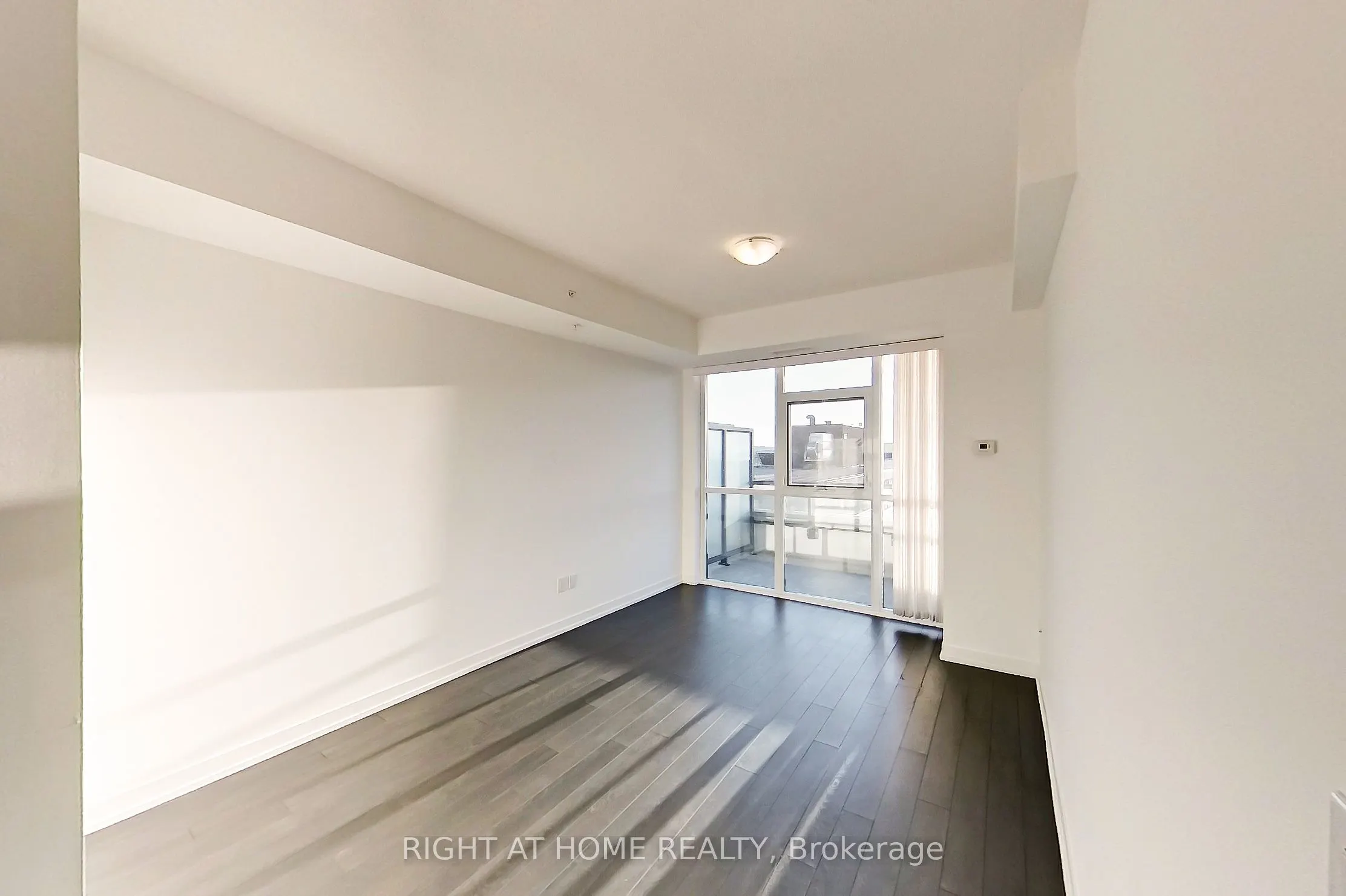 550 North Service Road #1003