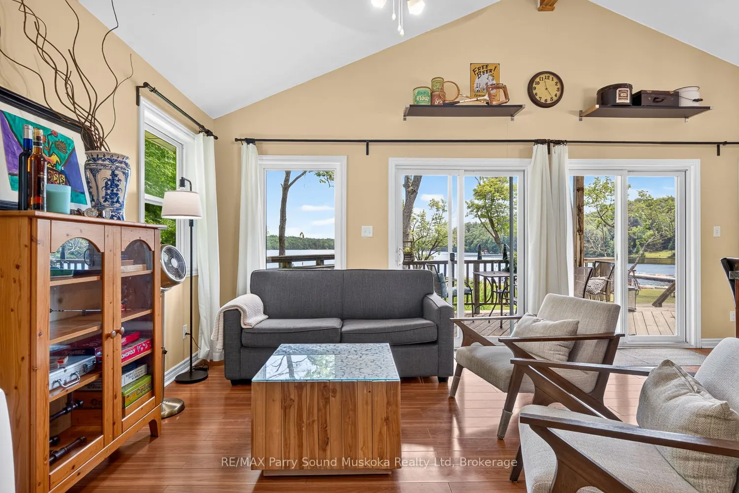 7 Silver Point Road #9