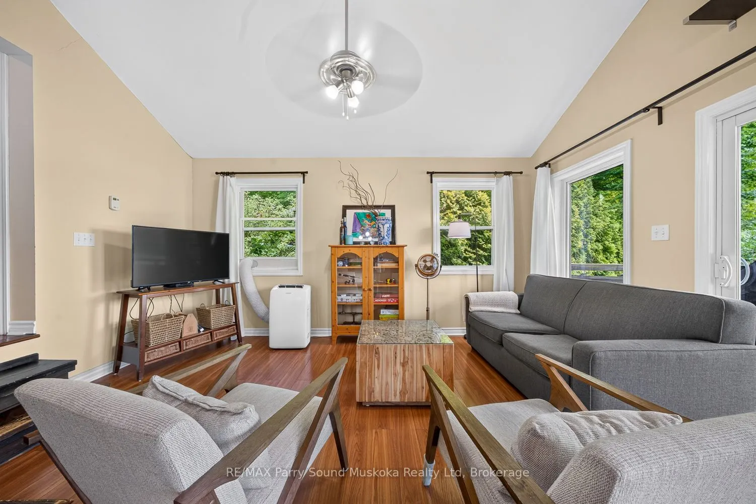 7 Silver Point Road #9
