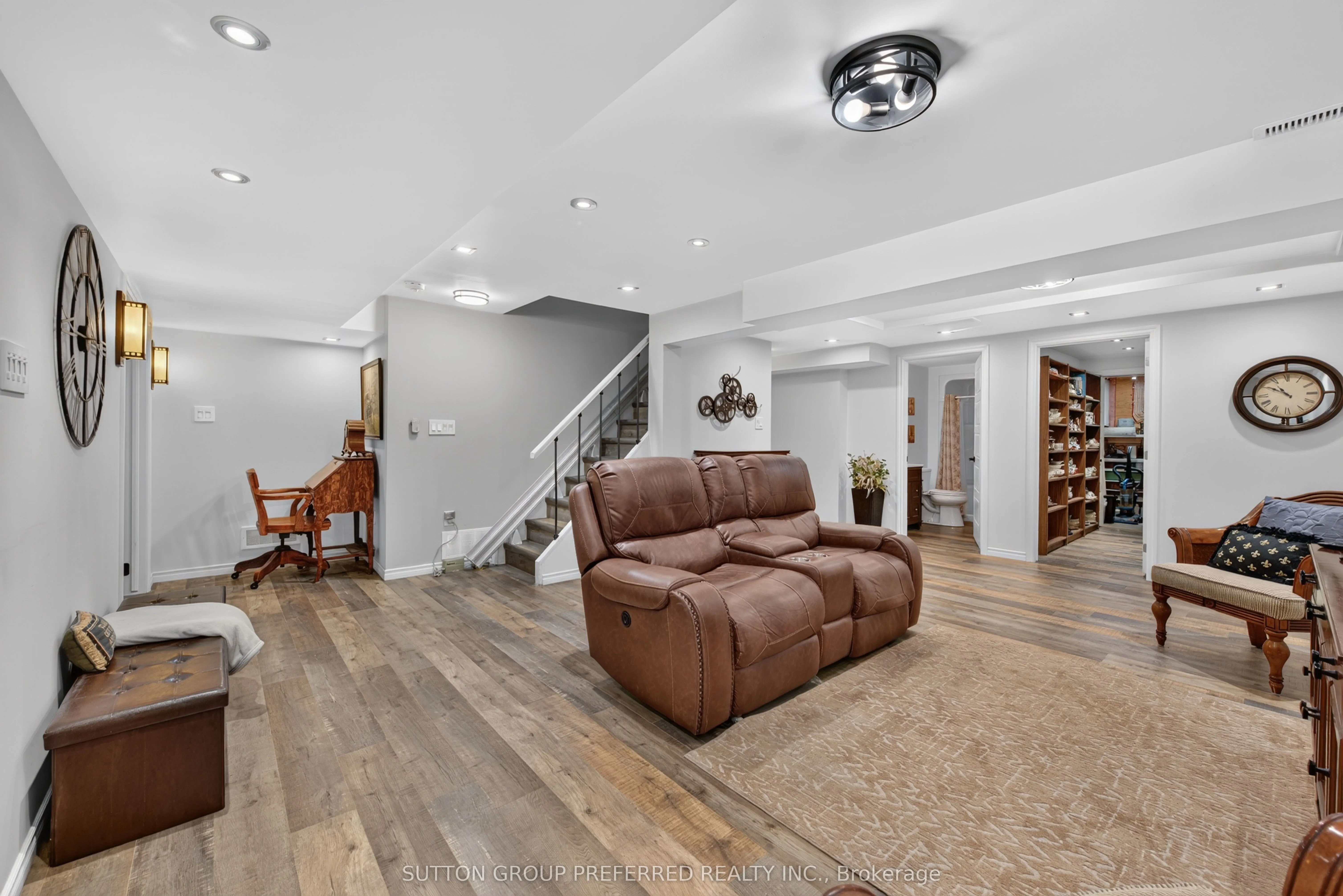 20 Windemere Place #6