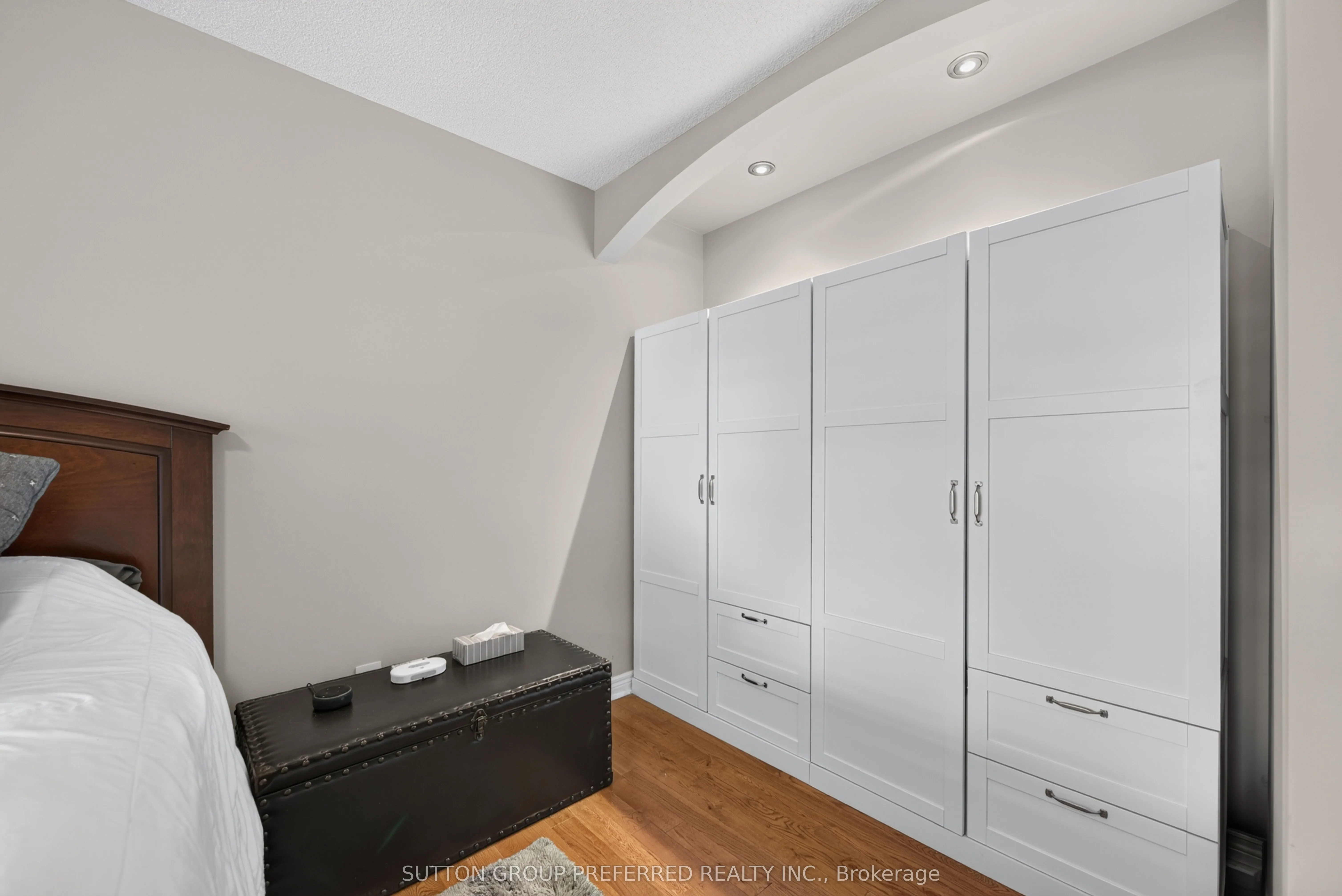 20 Windemere Place #6