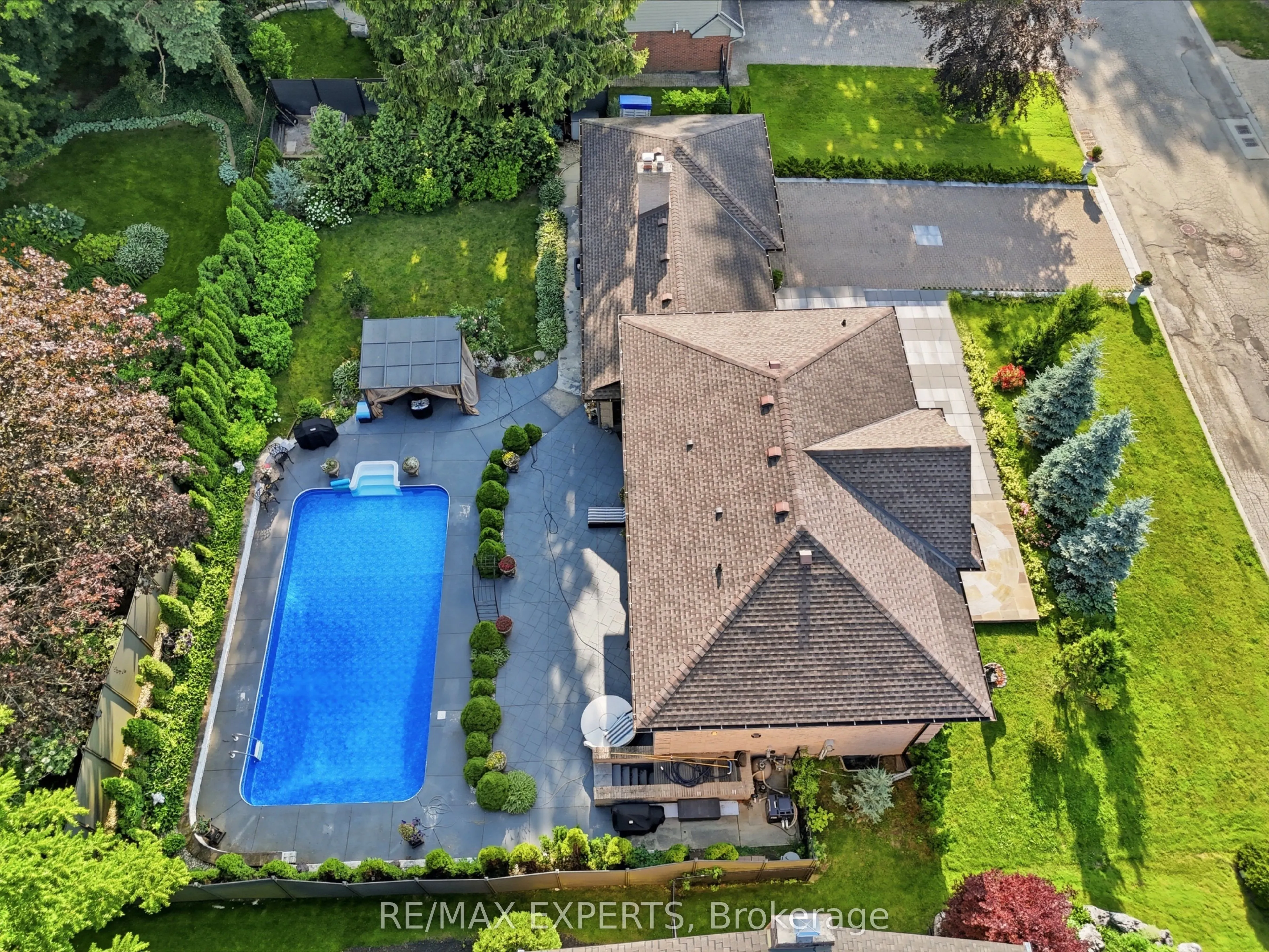 28 Stonegate Drive
