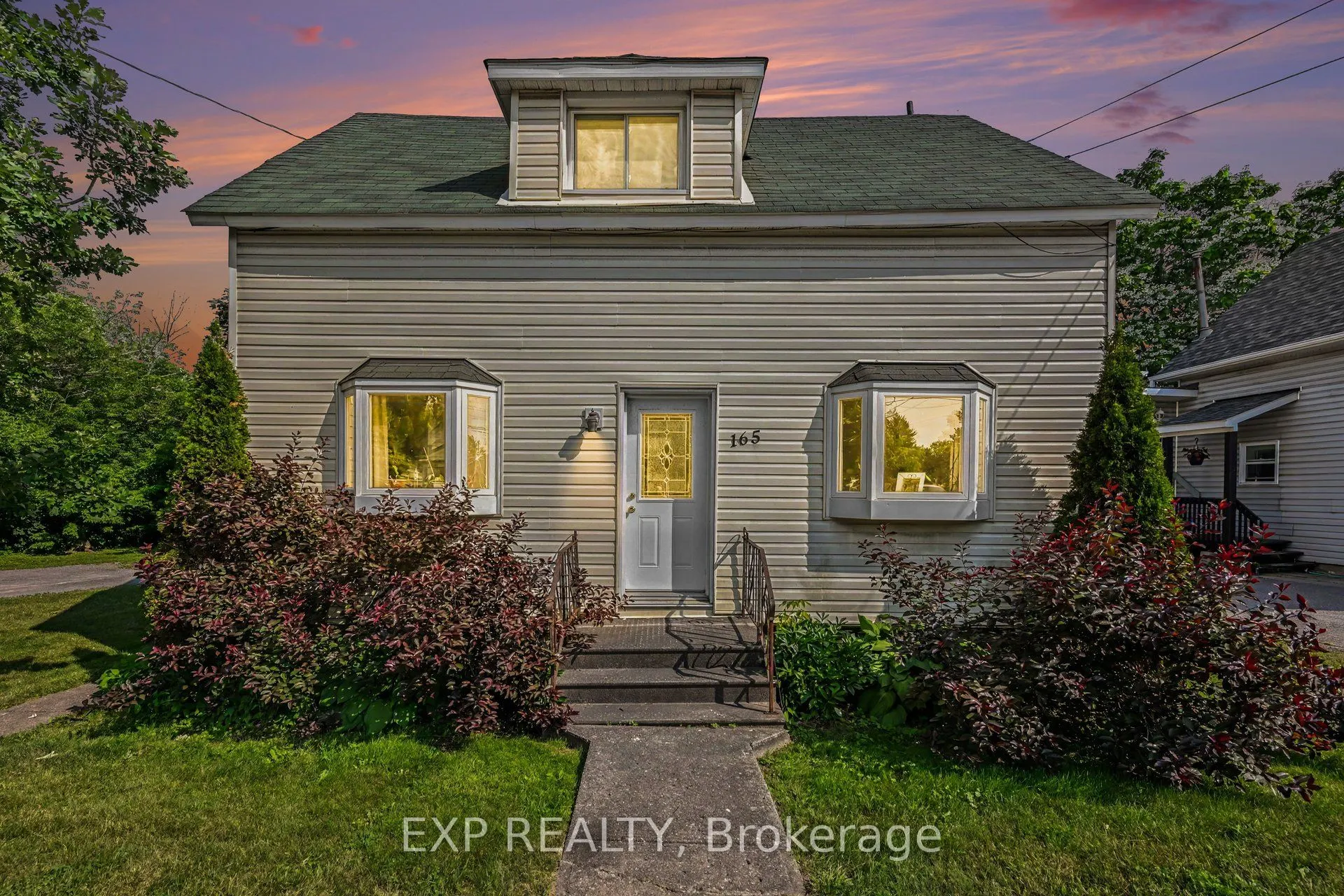 165 Ottawa Street