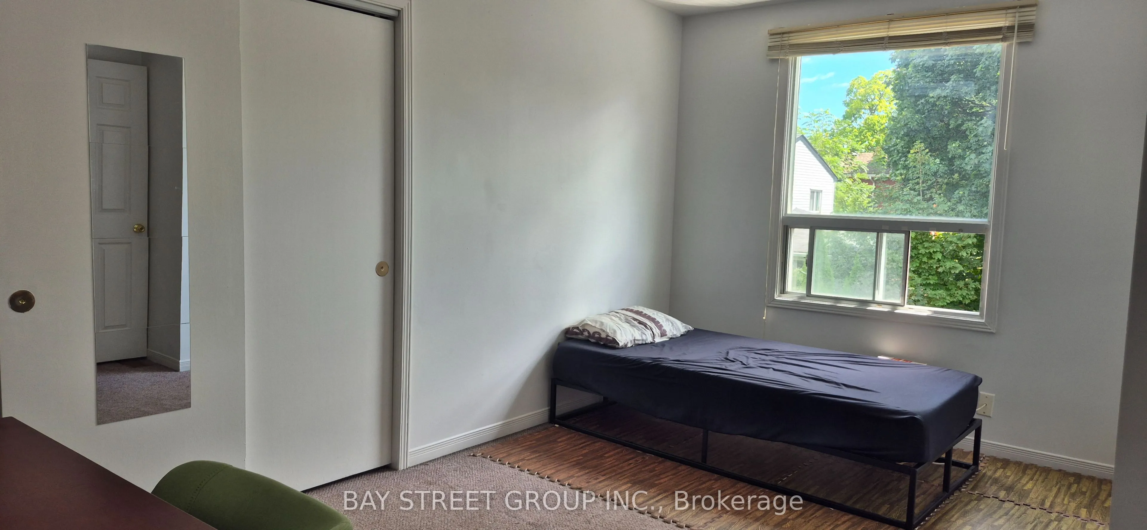 125 Broadway Avenue