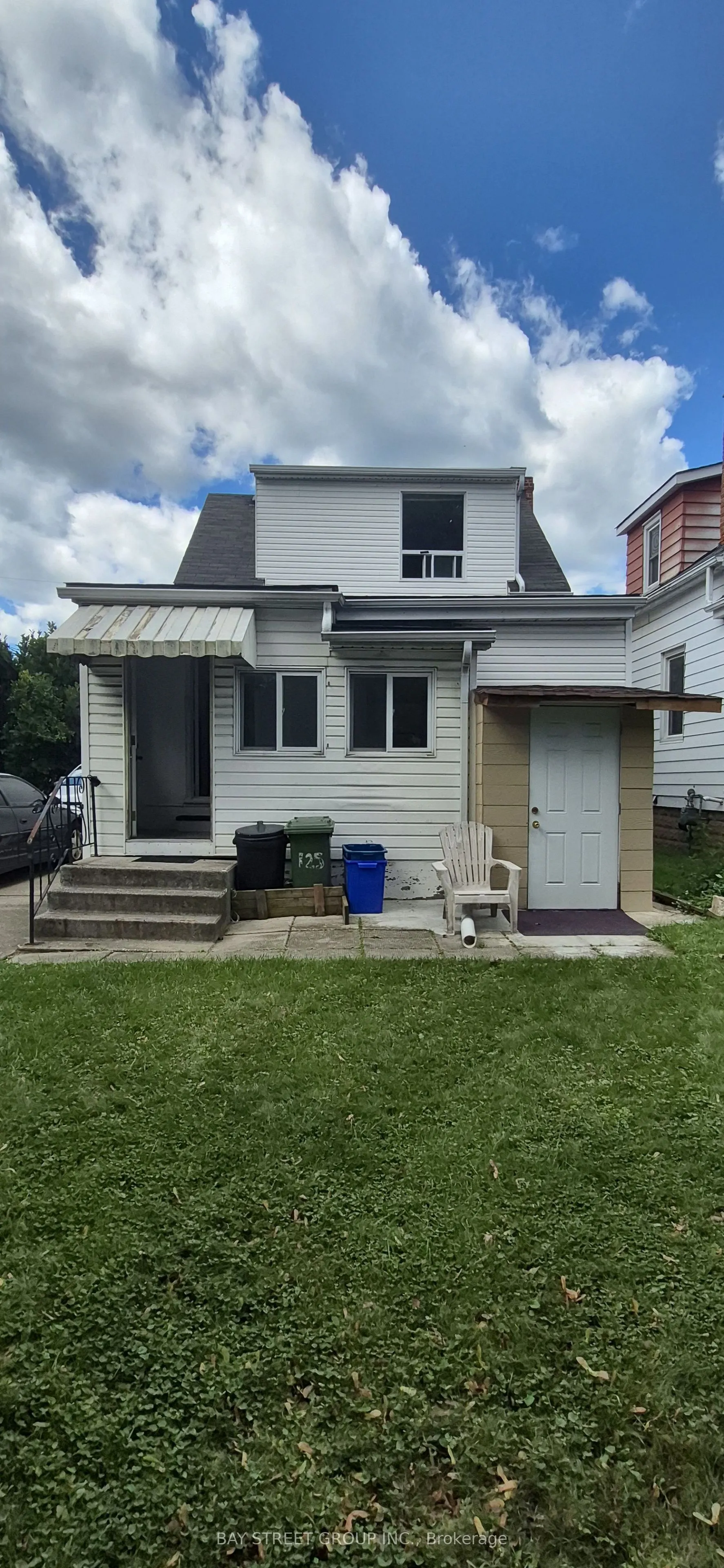 125 Broadway Avenue