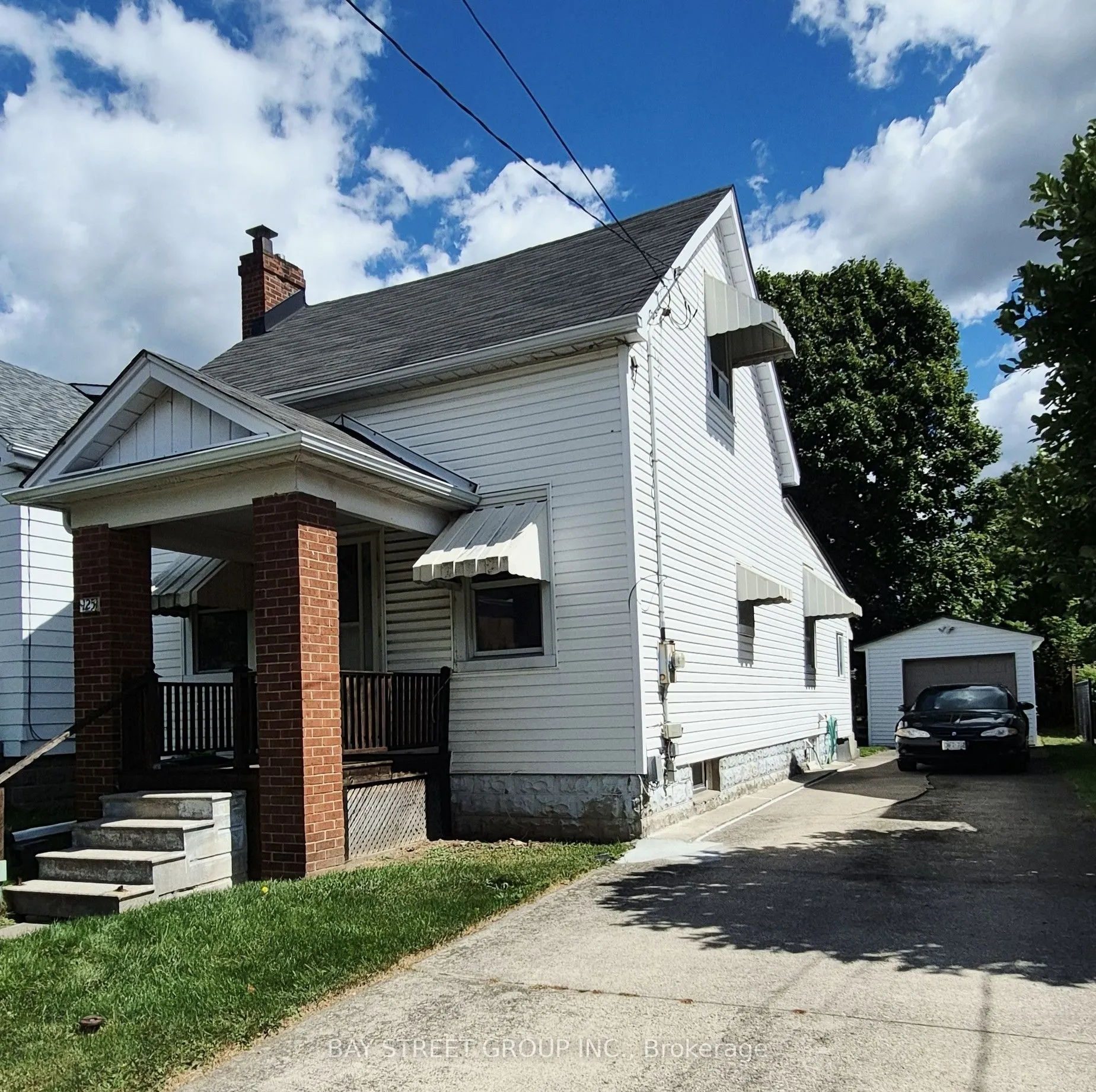 125 Broadway Avenue