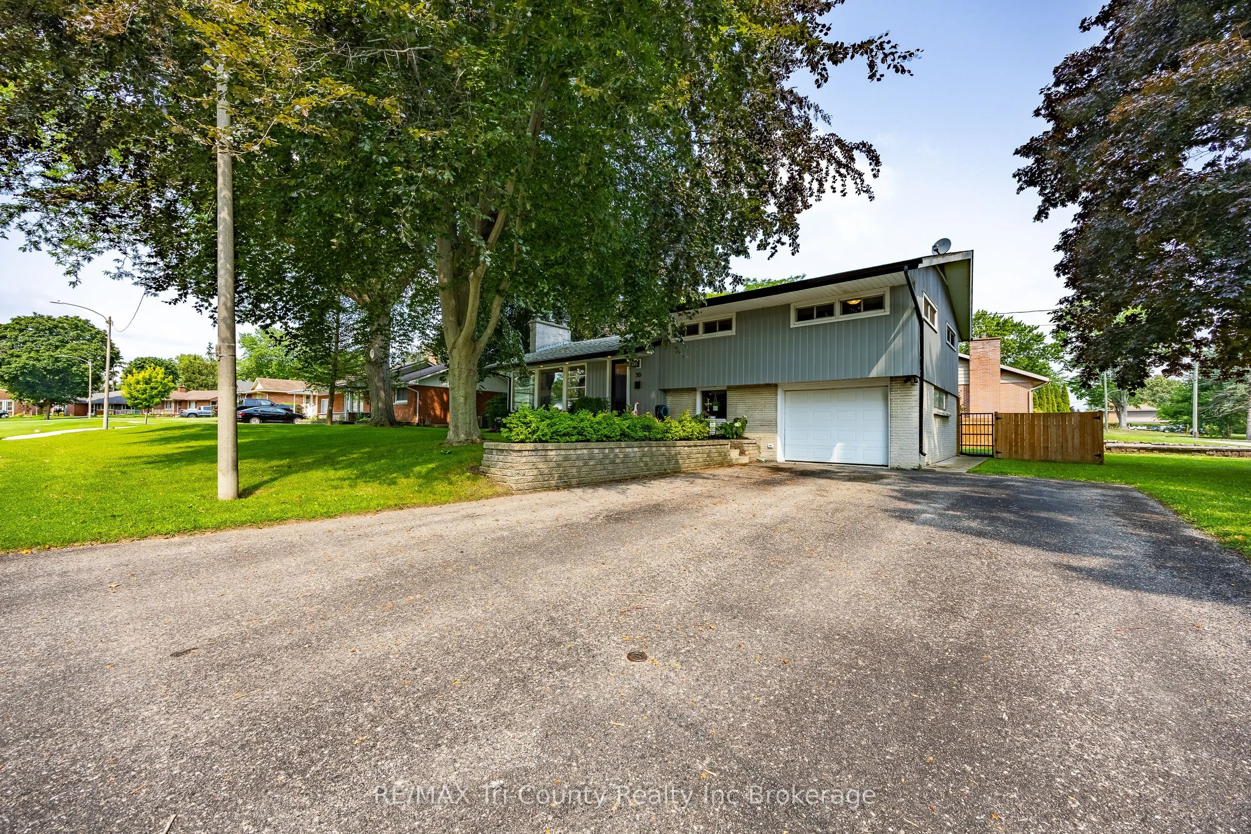 30 Fairfield Crescent