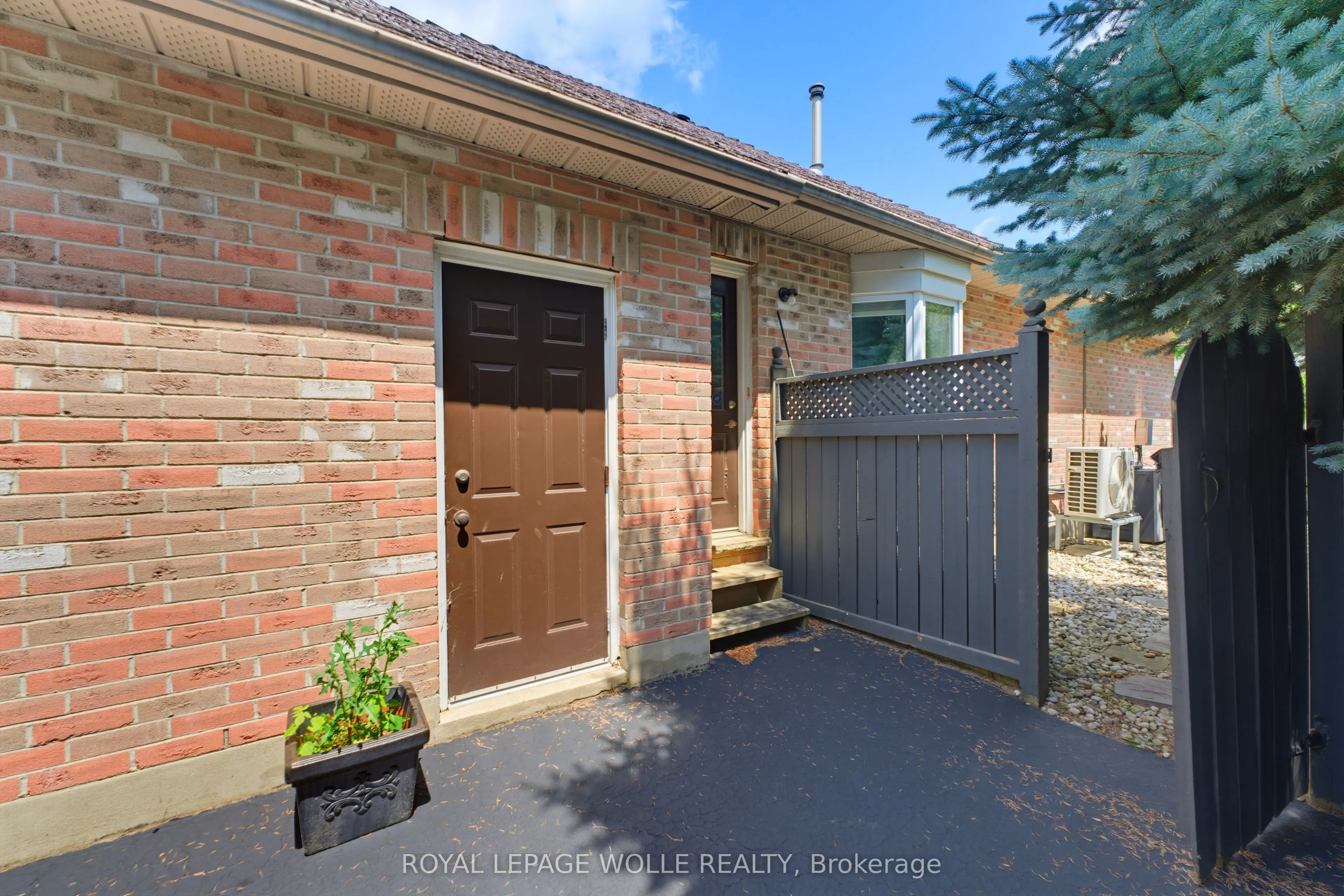 56 Windrush Trail