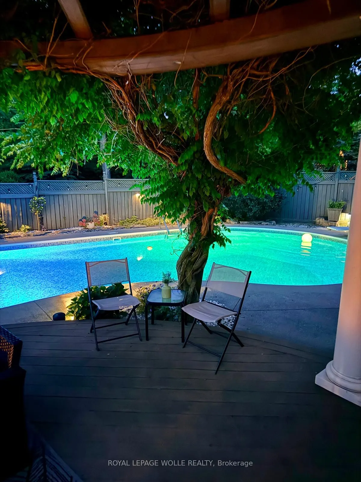 56 Windrush Trail