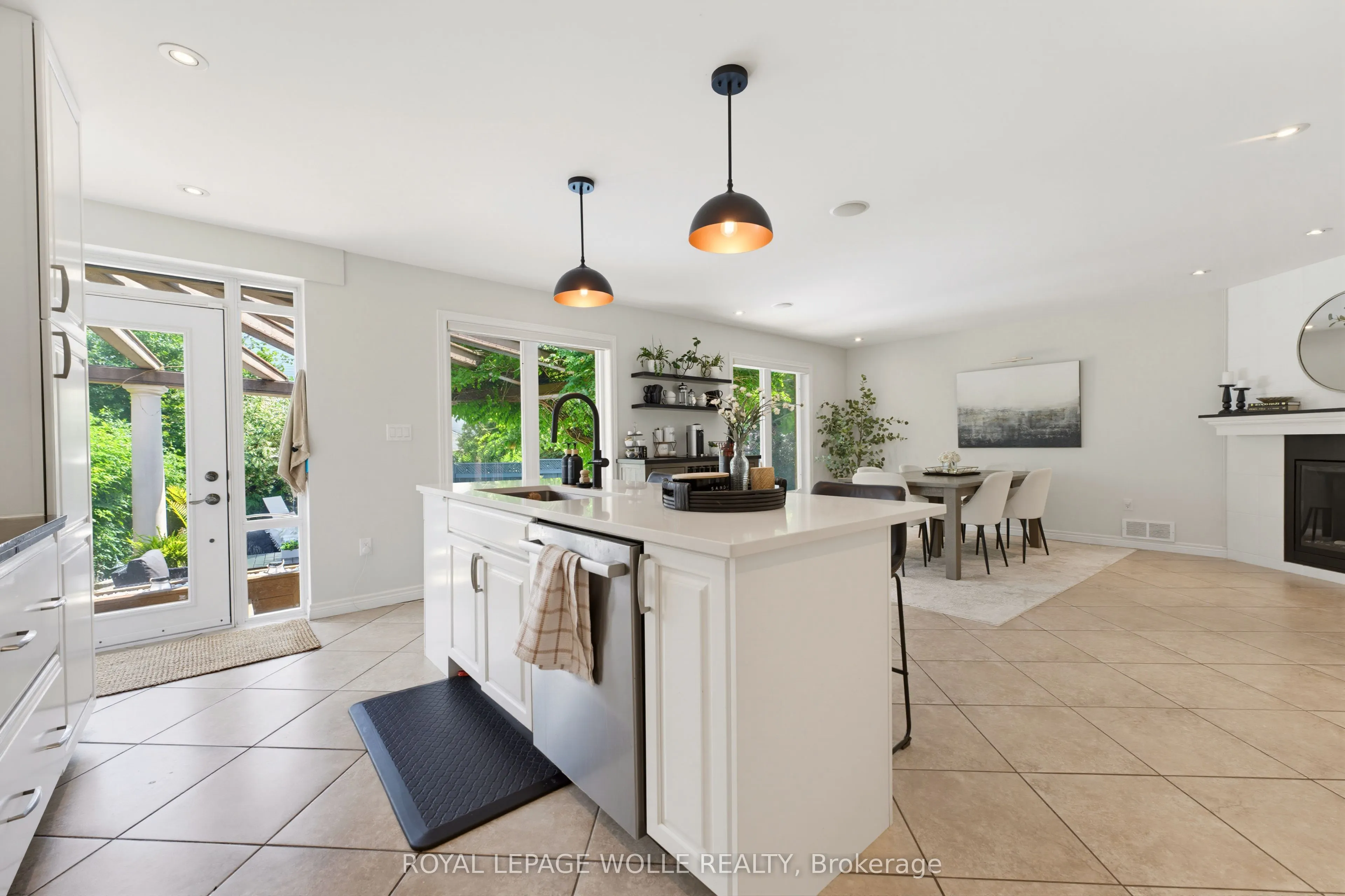 56 Windrush Trail