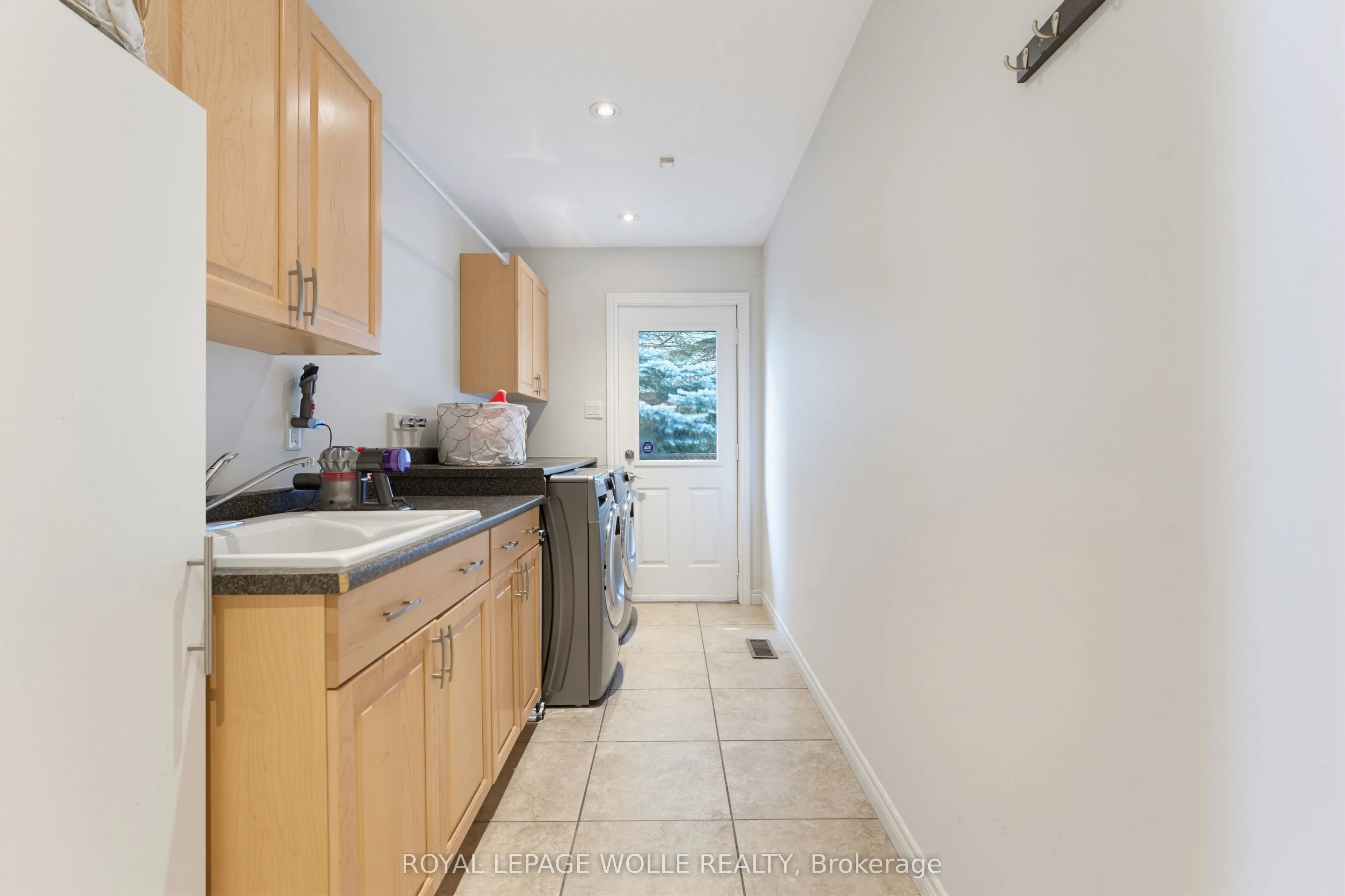 56 Windrush Trail
