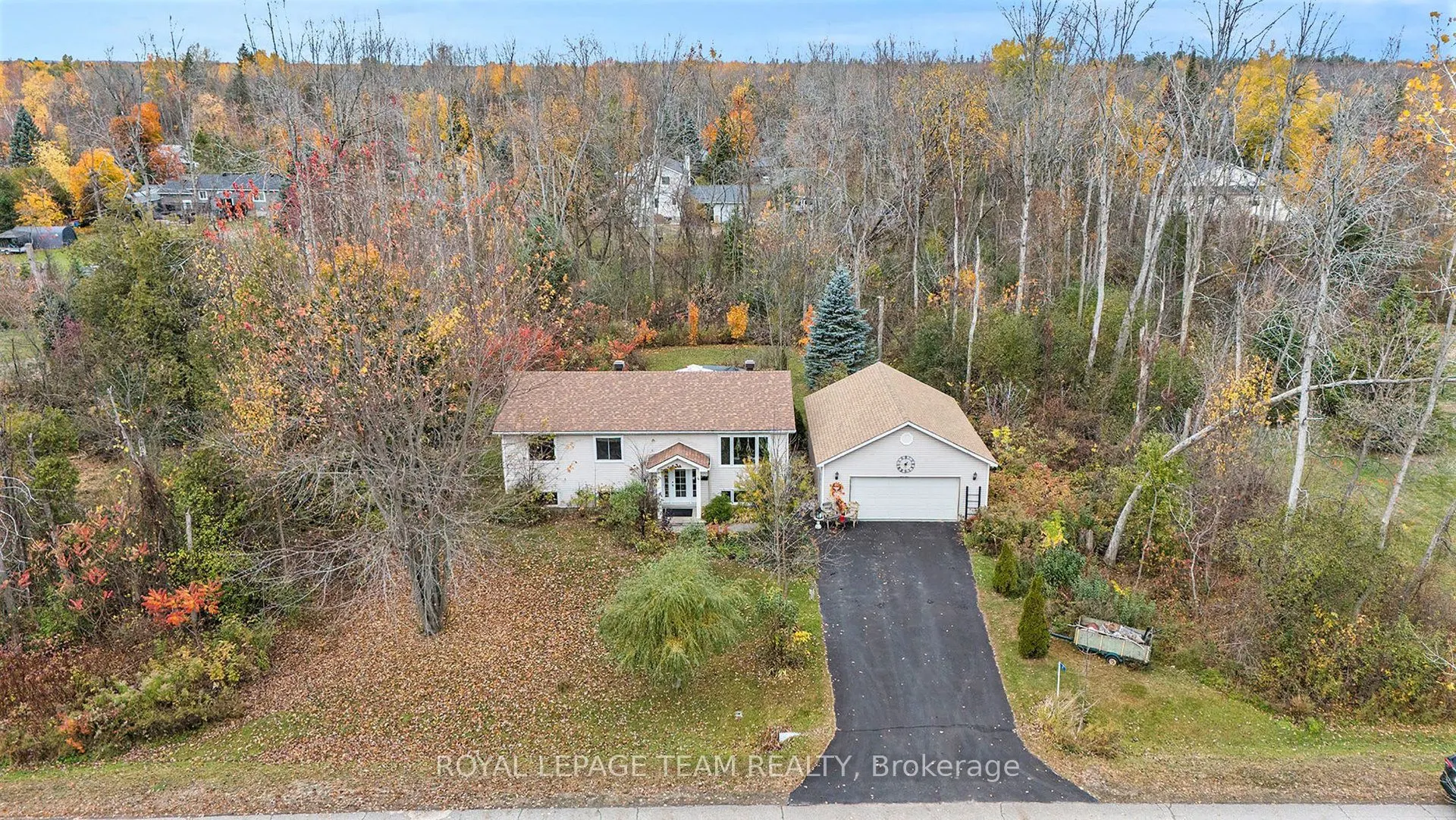 4 Black Walnut Road