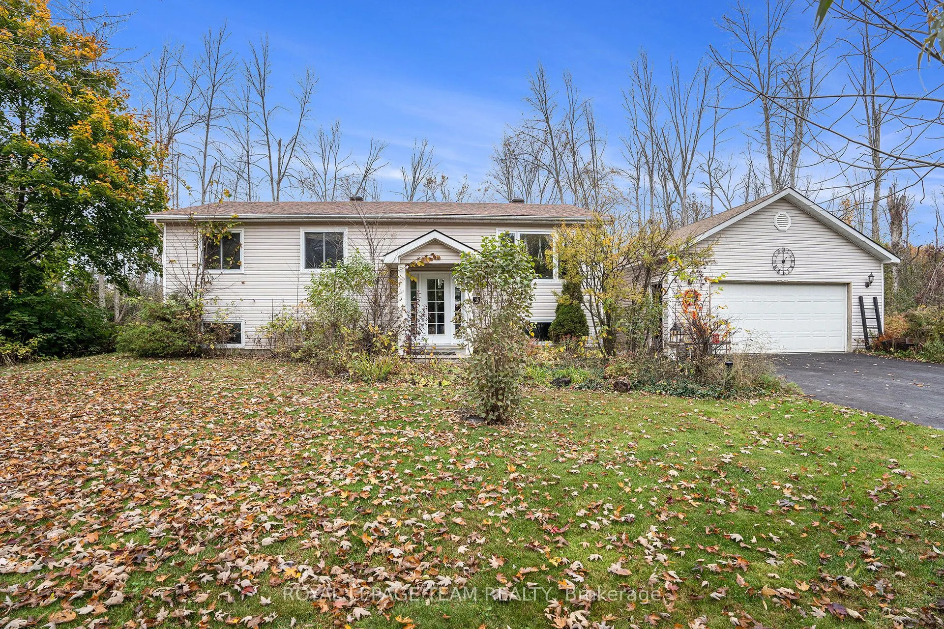 4 Black Walnut Road