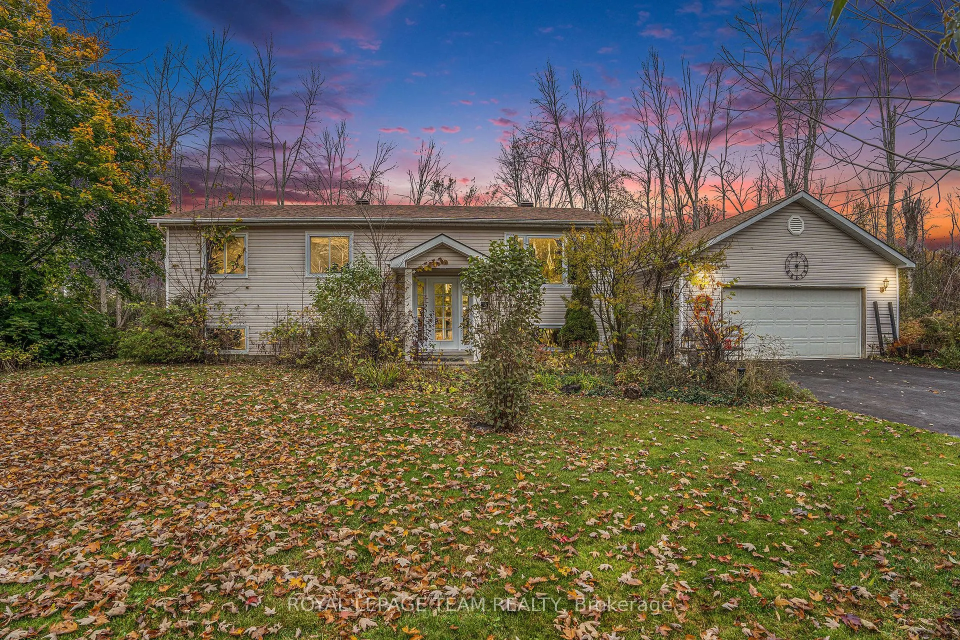 4 Black Walnut Road