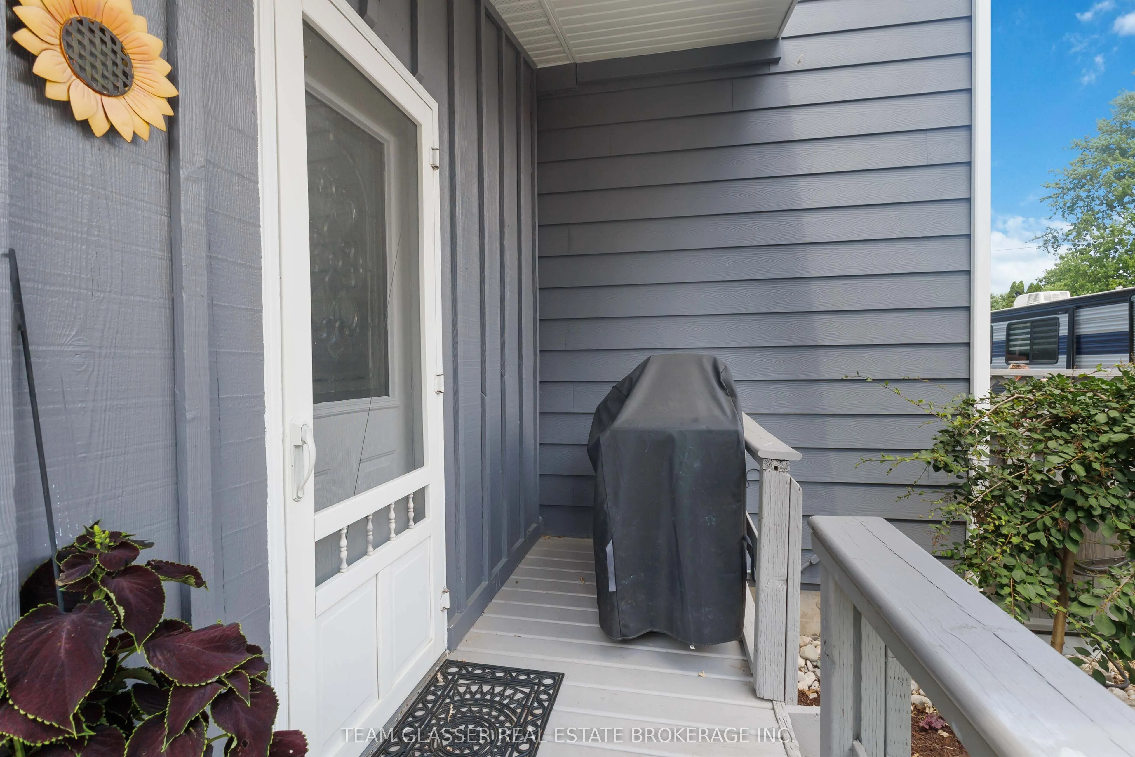 27 DENGATE Crescent