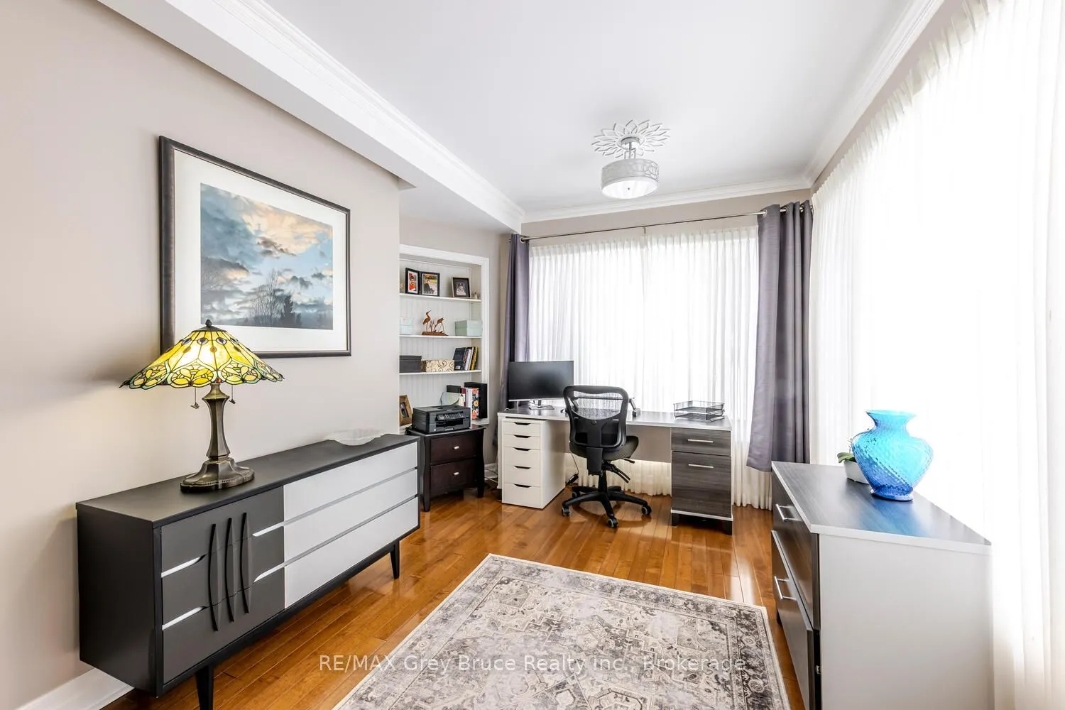 424 Huron Road