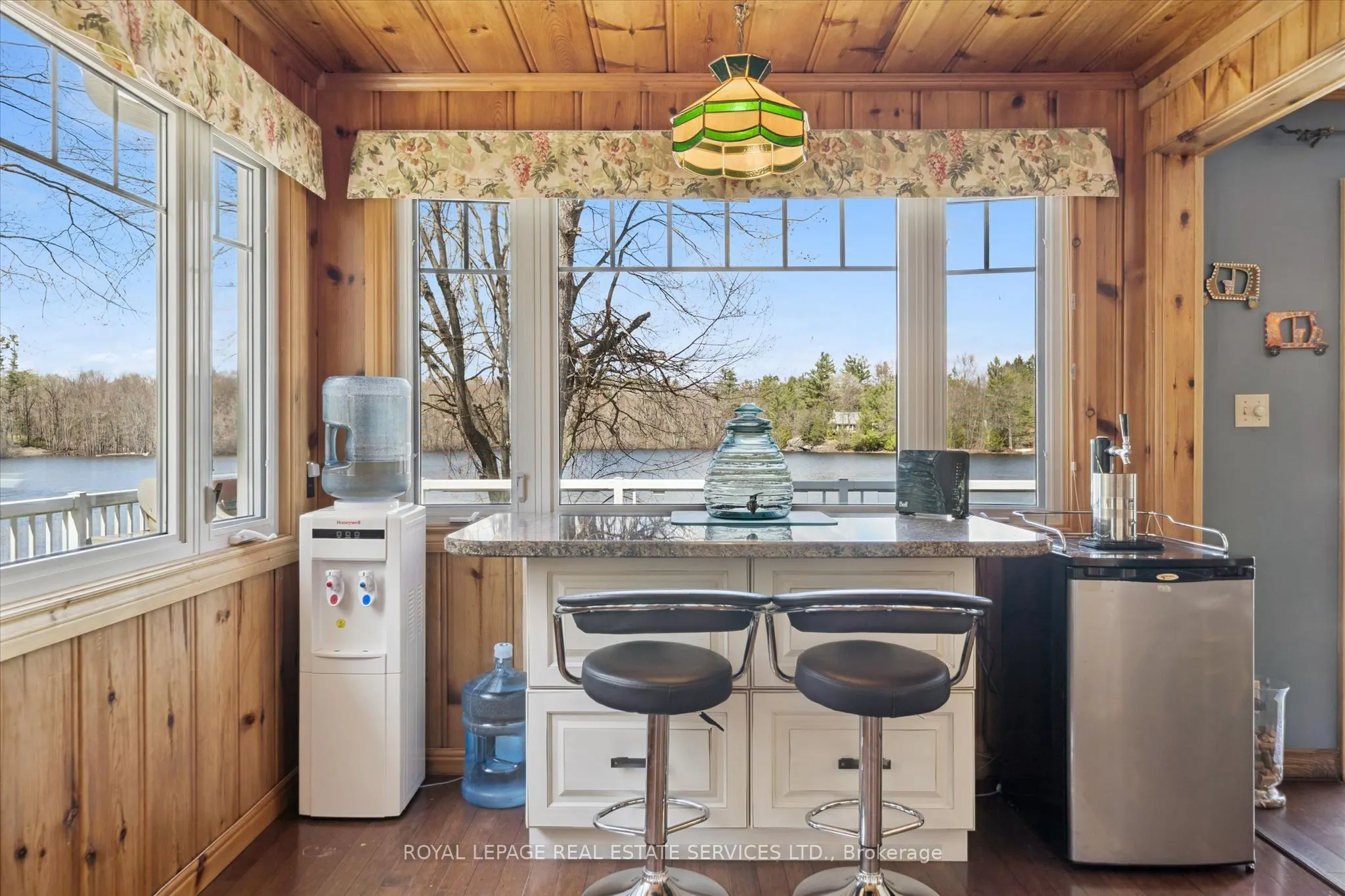 1383 Moon River Road