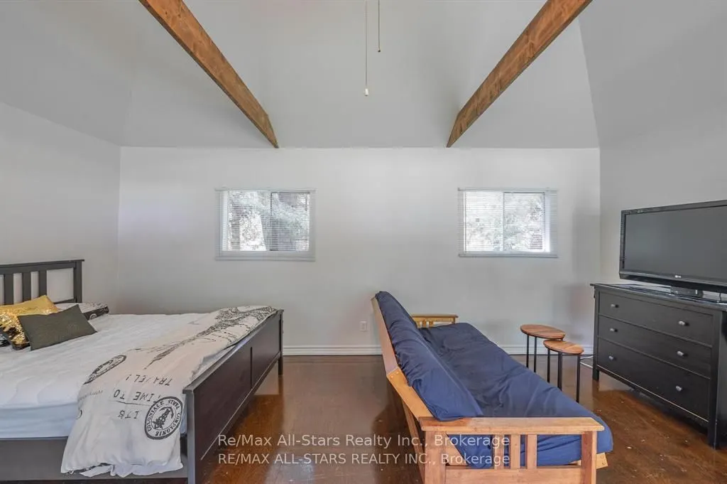 24 Relax Avenue