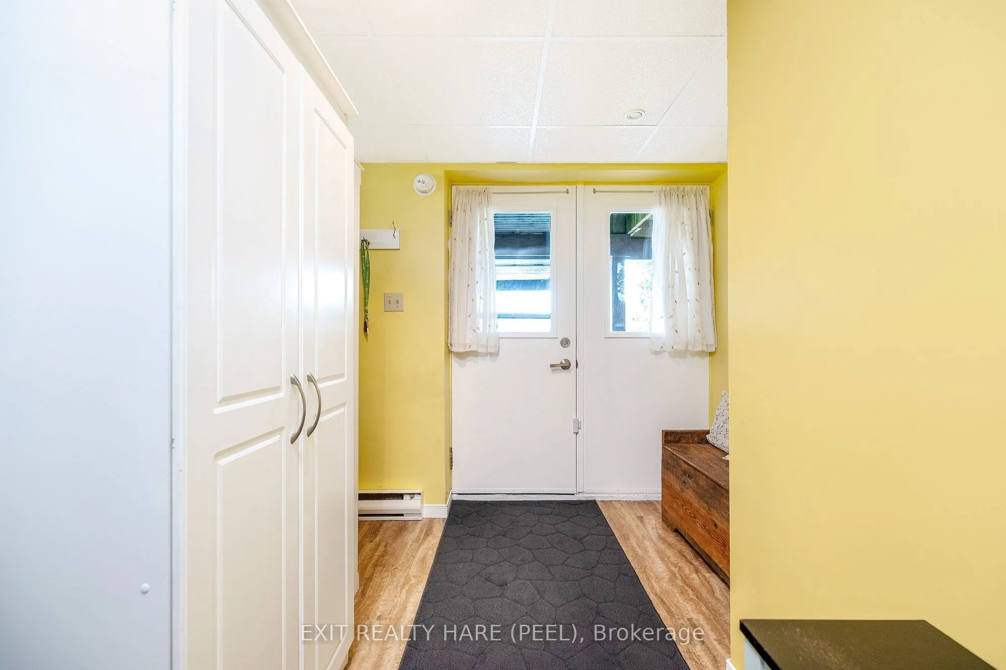 85 Leeson Street S