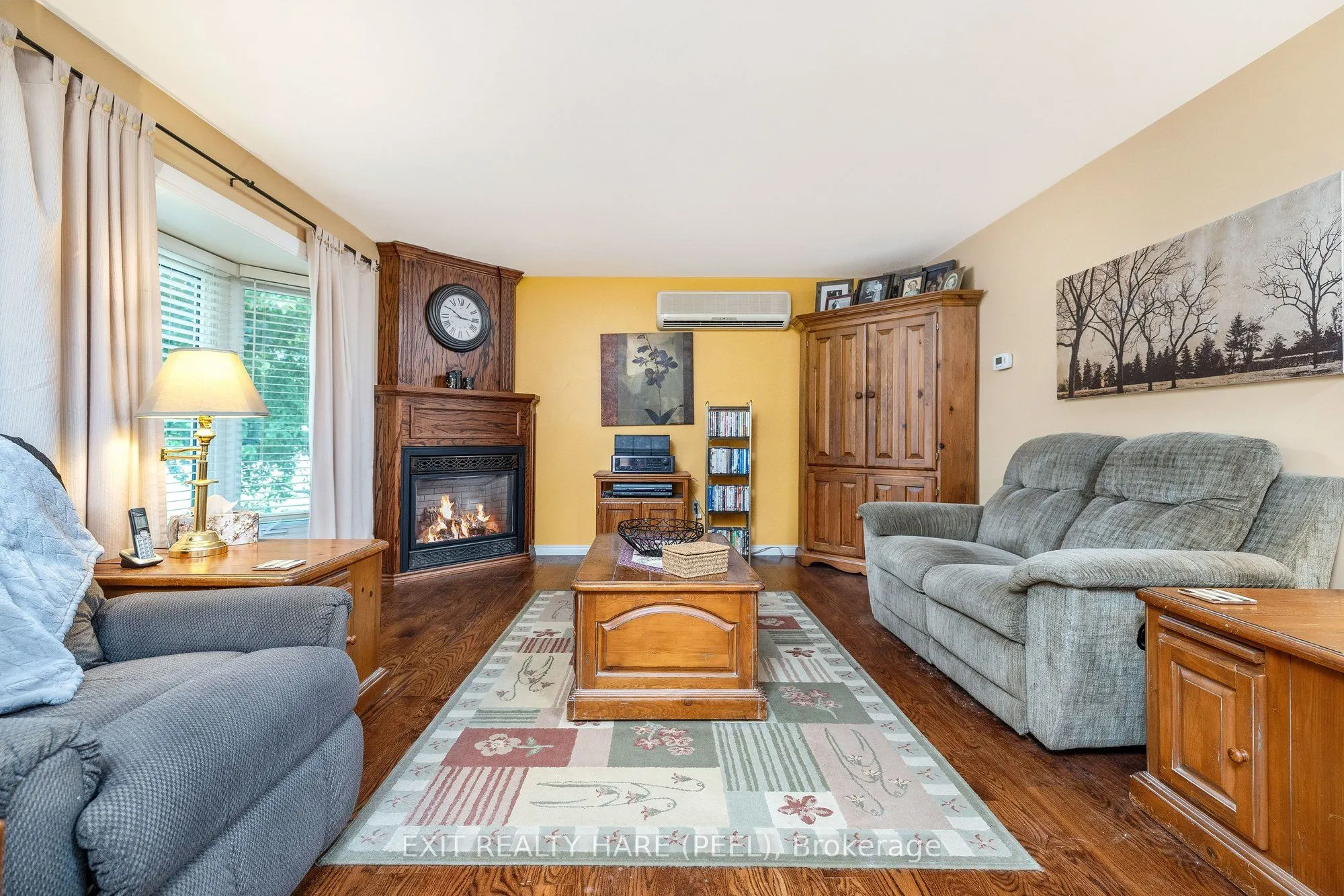 85 Leeson Street S