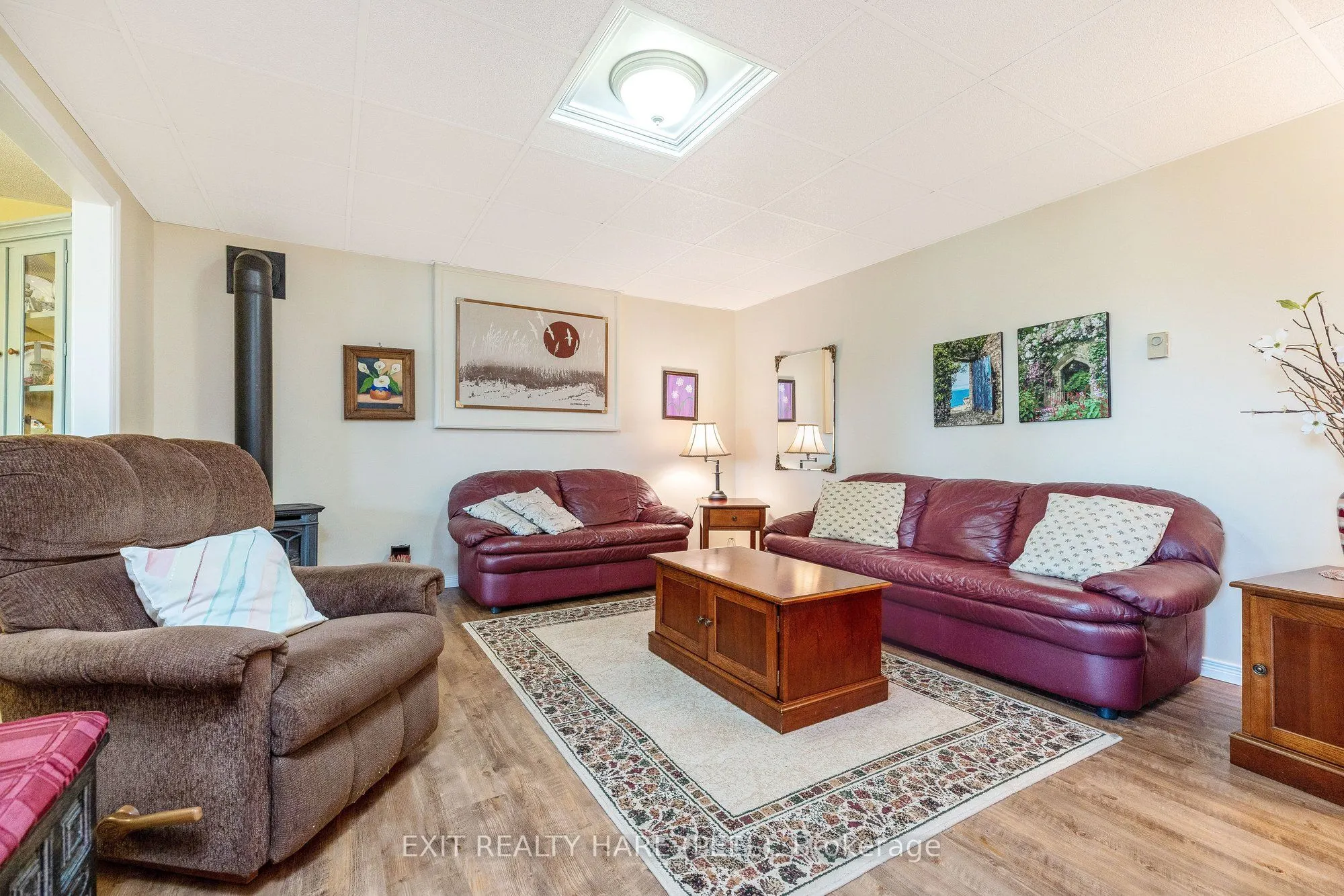 85 Leeson Street S