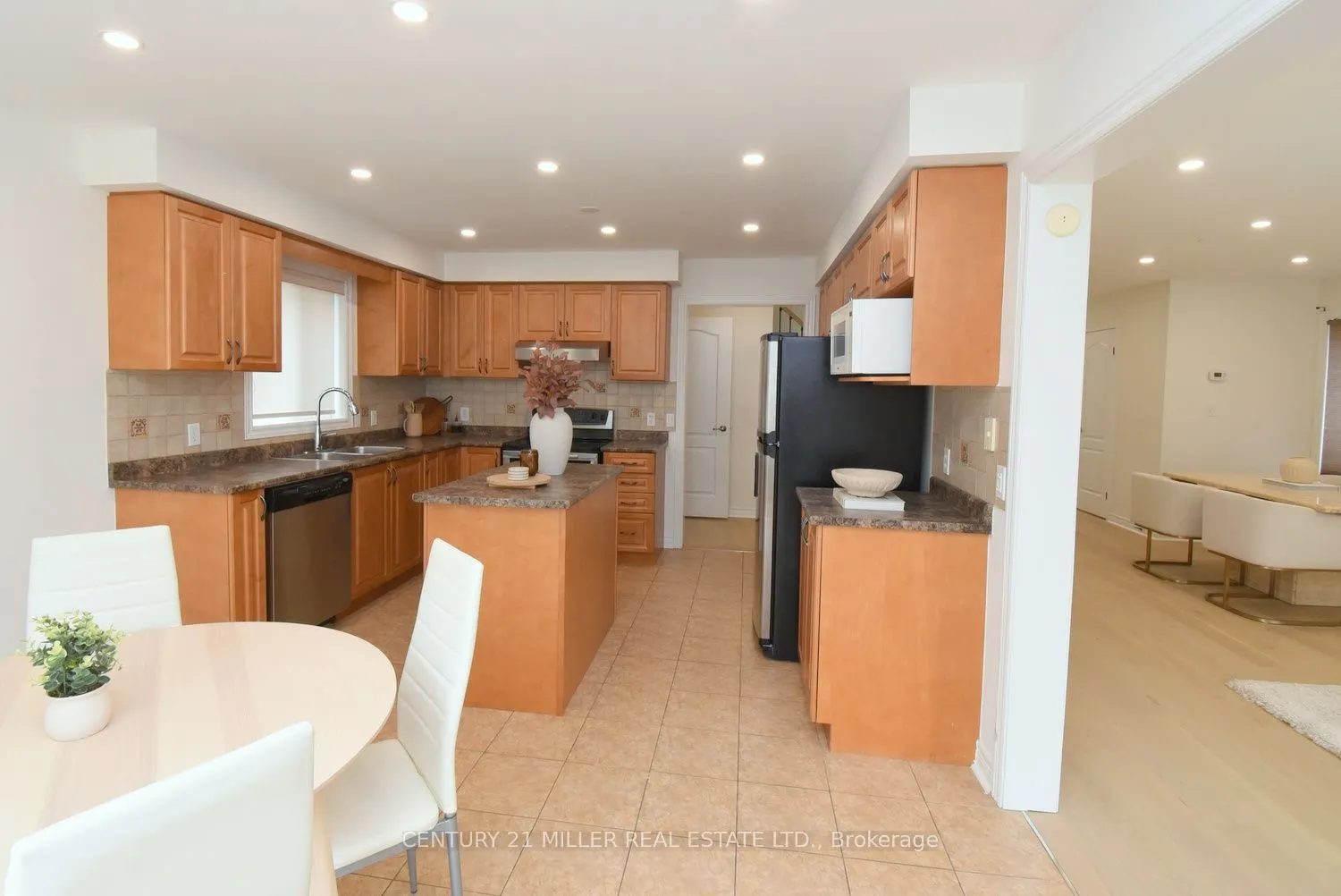 115 Bocelli Crescent