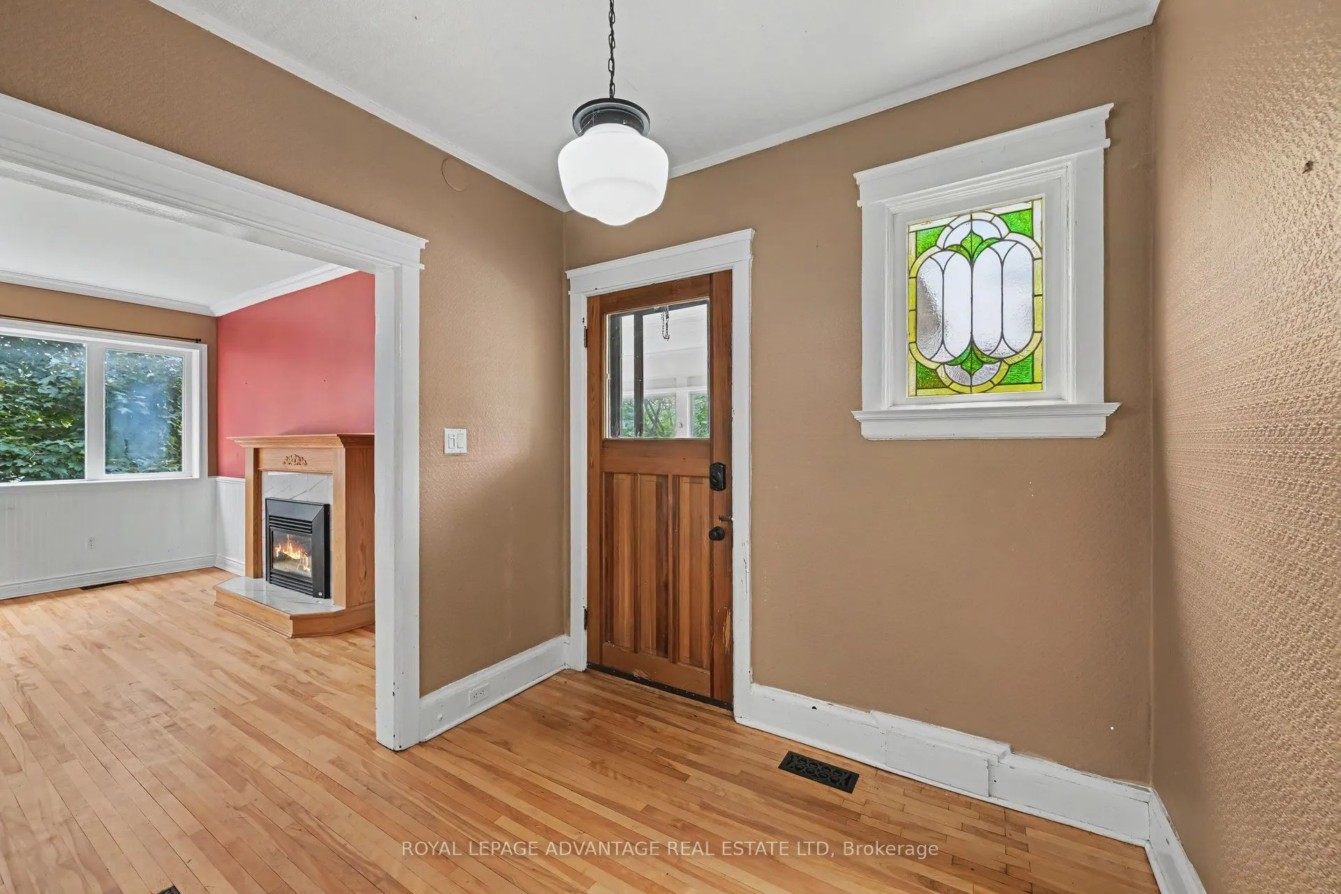 14 Beckwith Street E