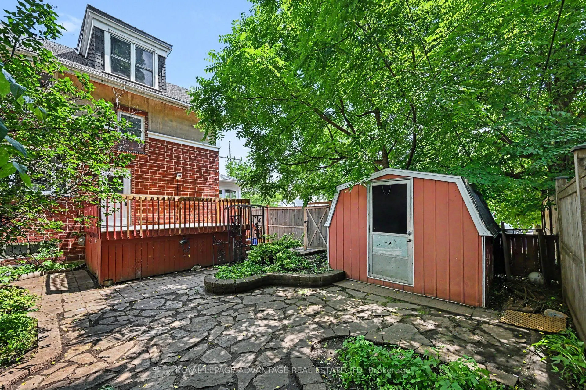 14 Beckwith Street E