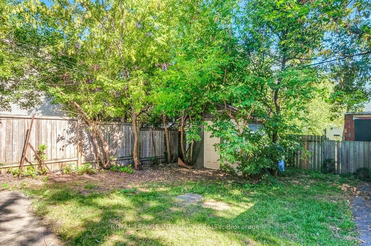 199 Henderson Avenue