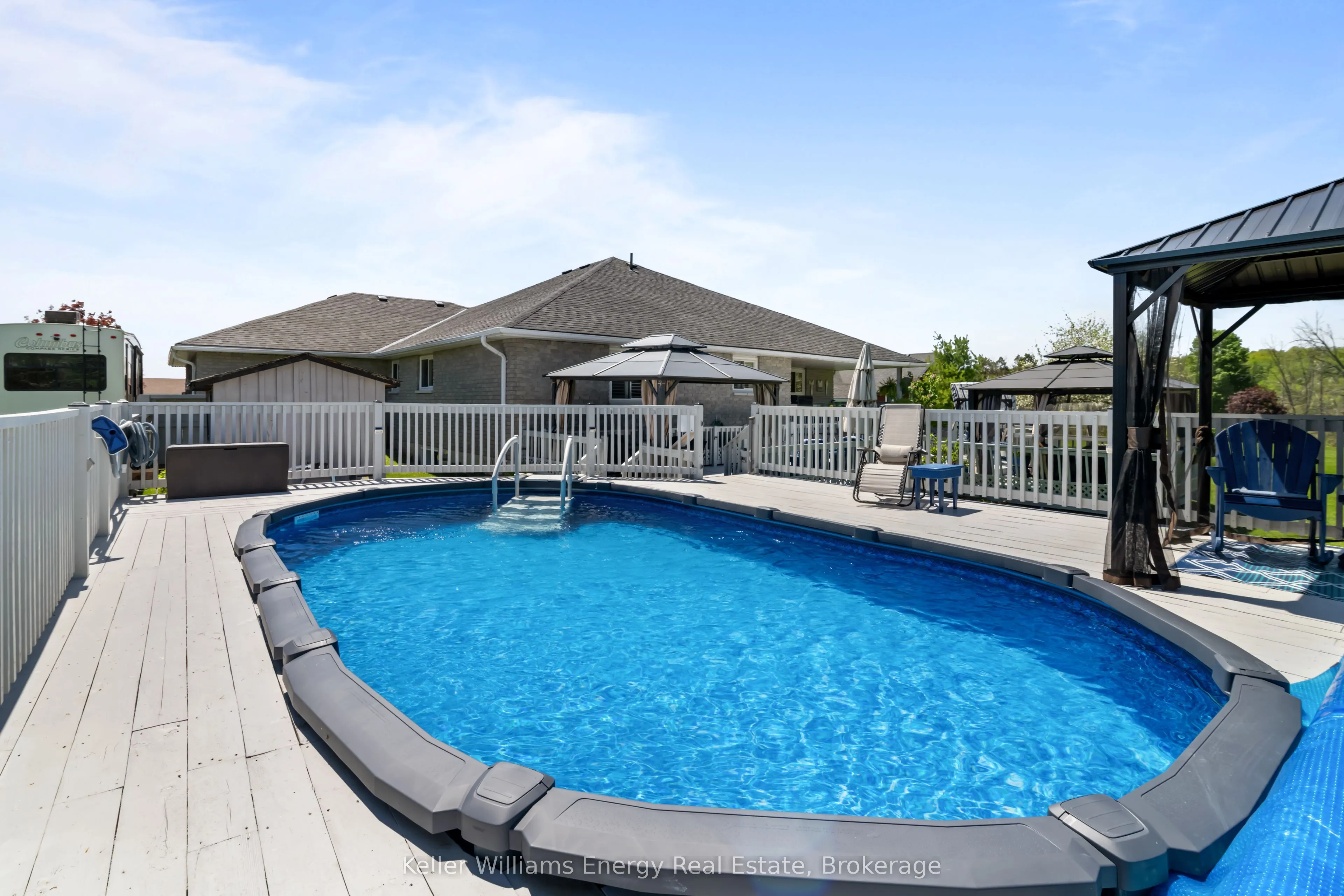 18 Applewood Drive