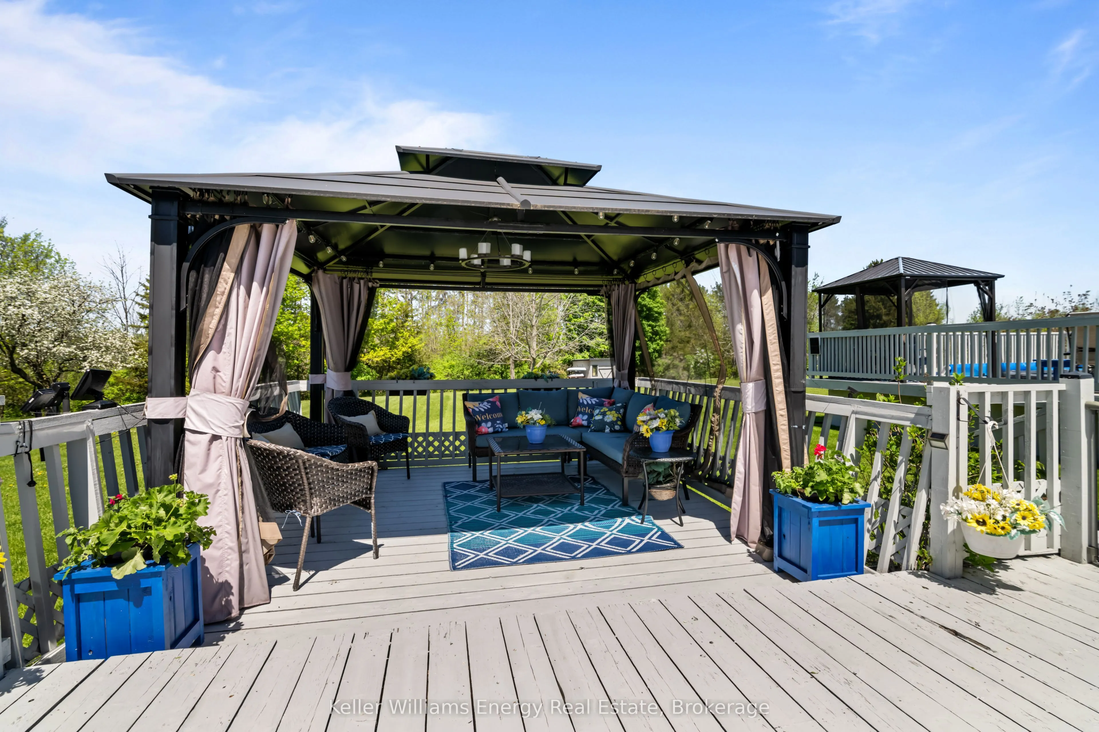 18 Applewood Drive