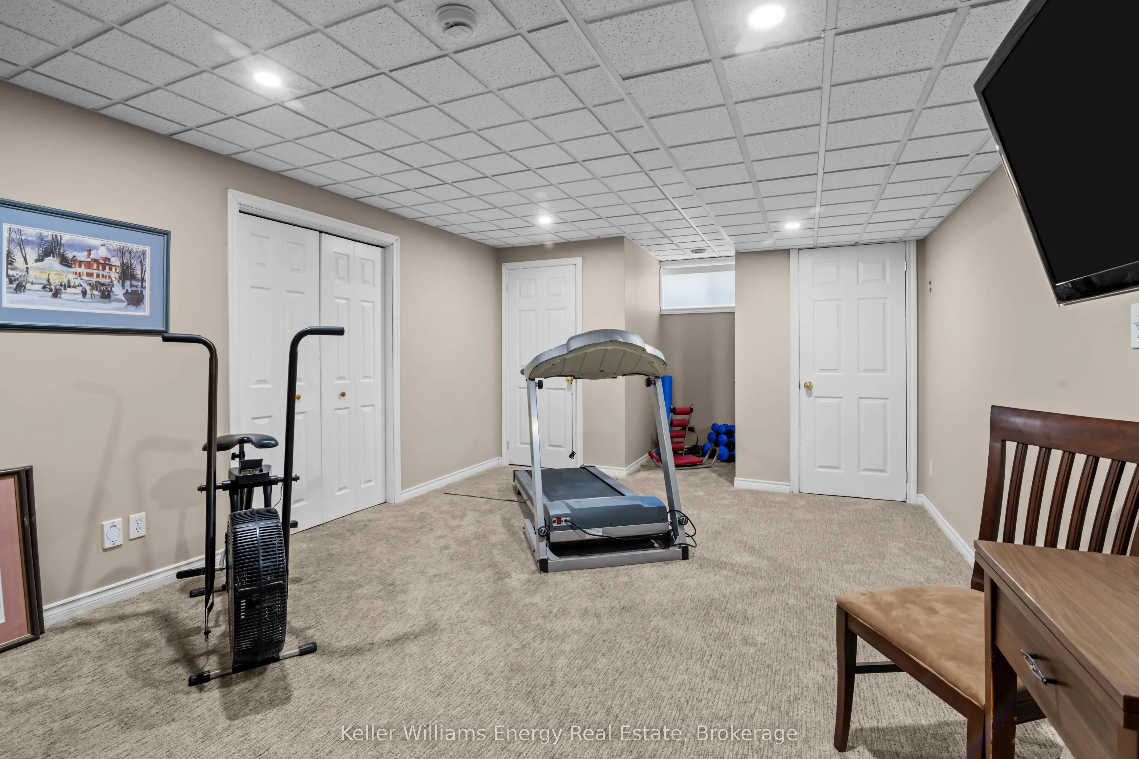 18 Applewood Drive