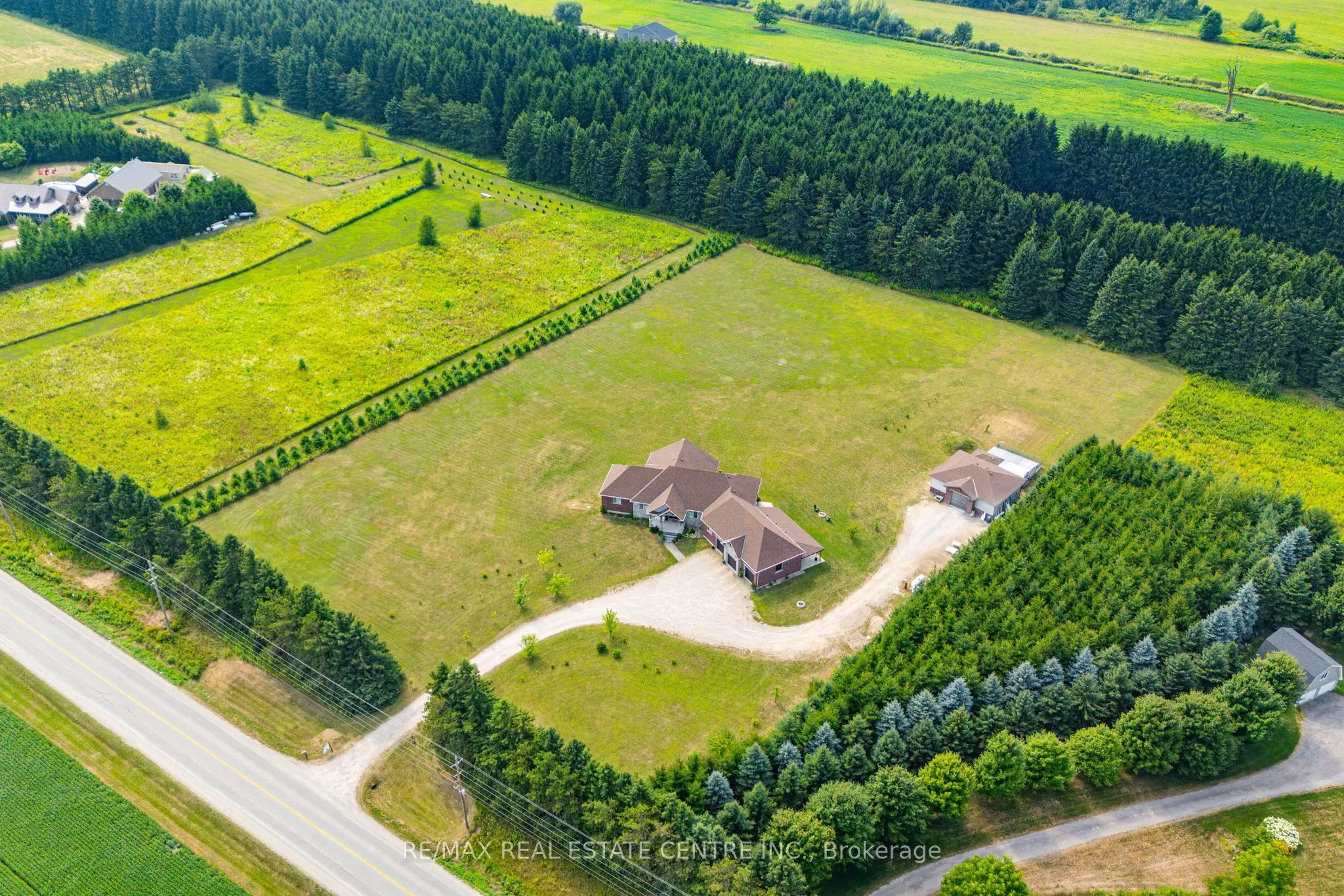 023181 Erin East Garafraxa Townline