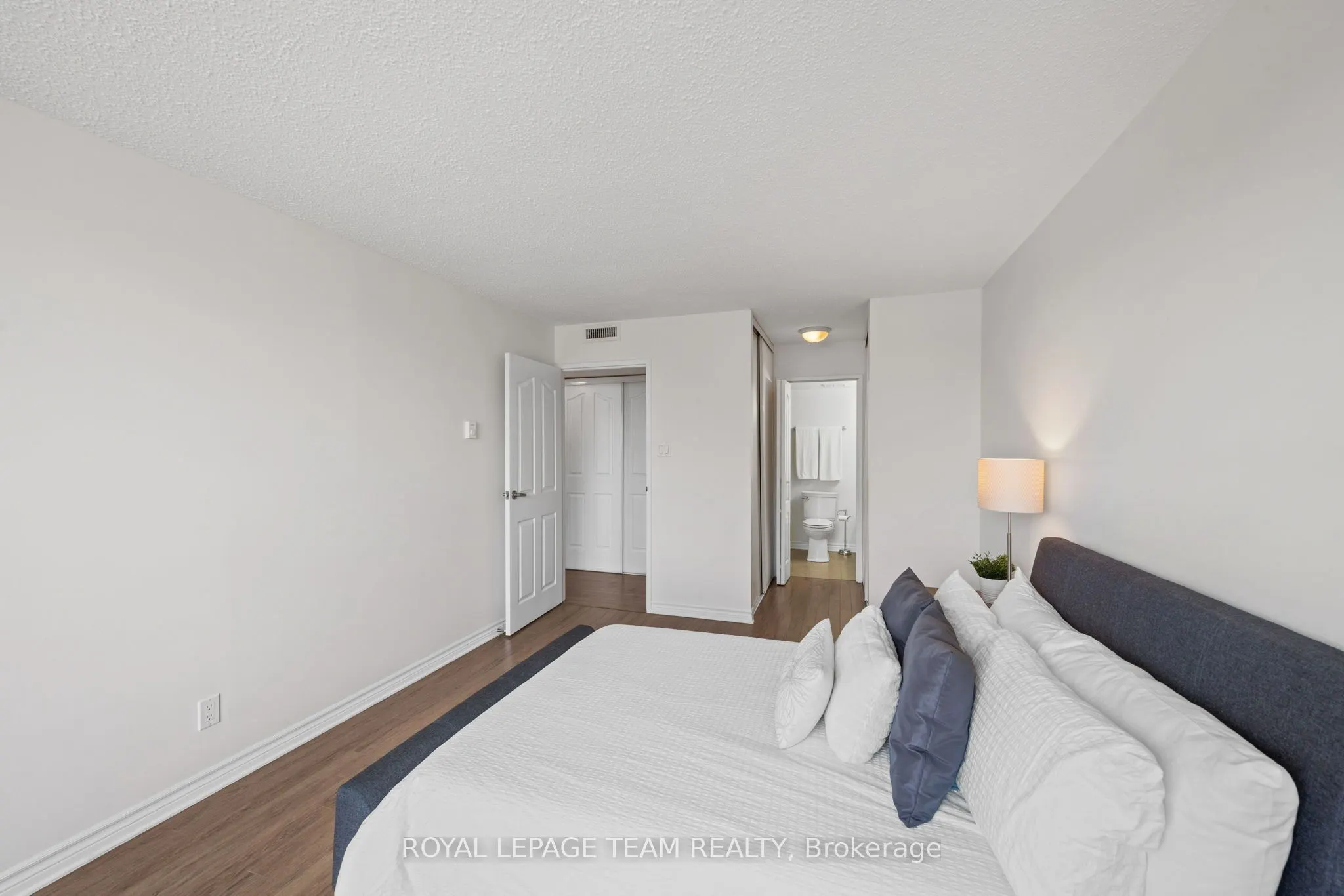 200 Lafontaine Avenue #1003