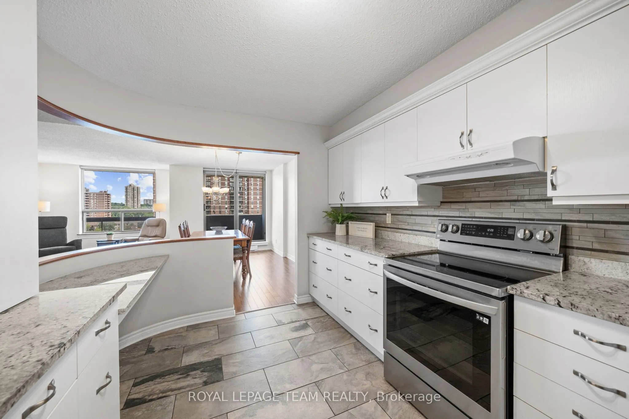 200 Lafontaine Avenue #1003