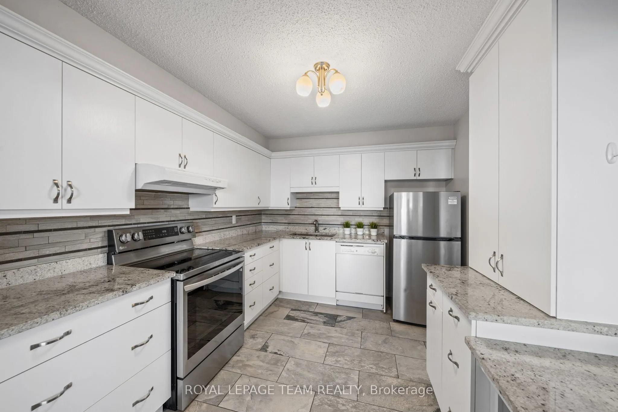 200 Lafontaine Avenue #1003