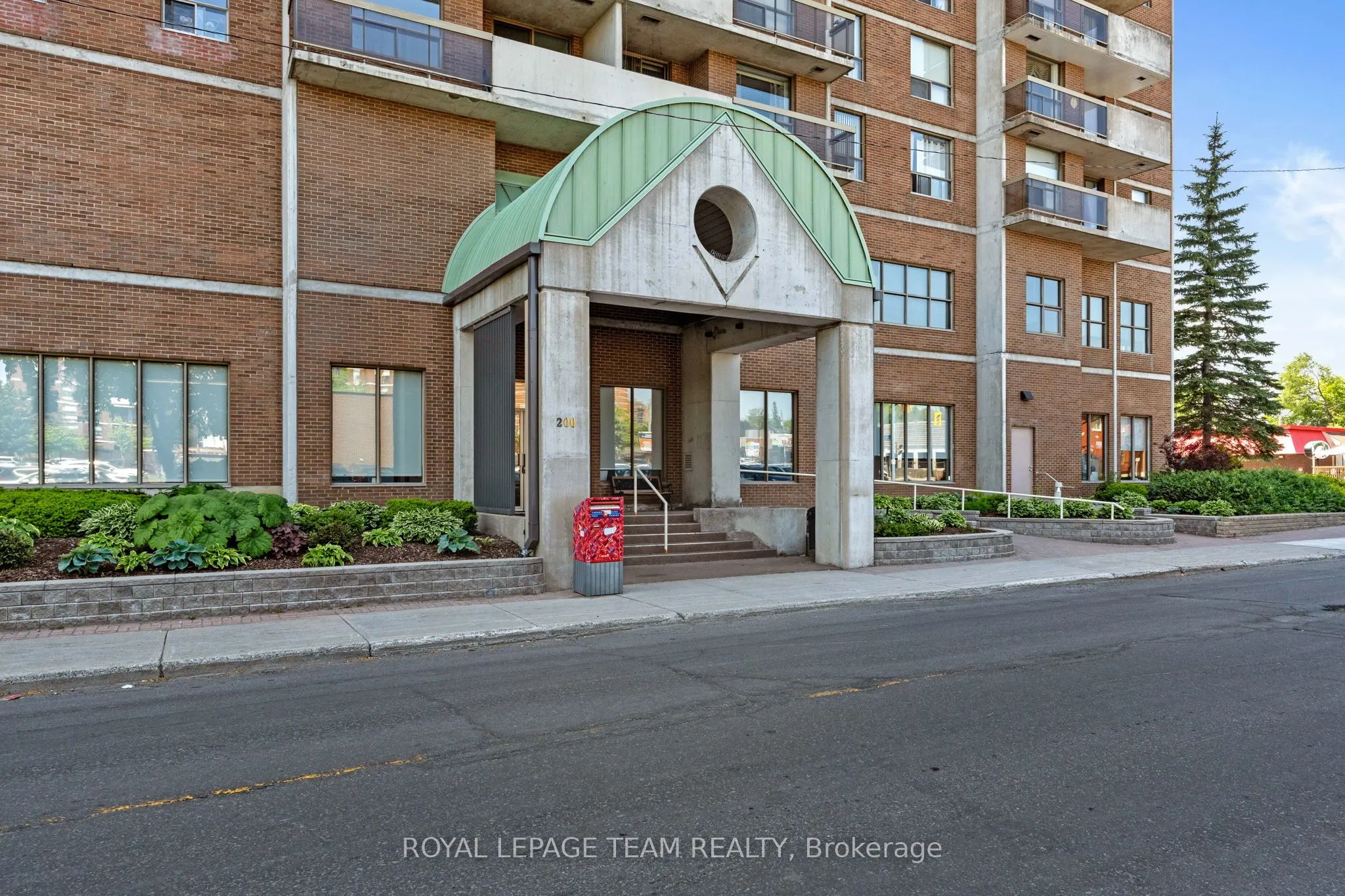 200 Lafontaine Avenue #1003