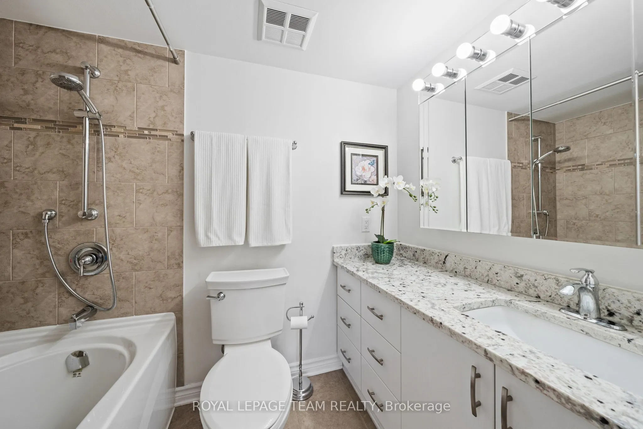 200 Lafontaine Avenue #1003