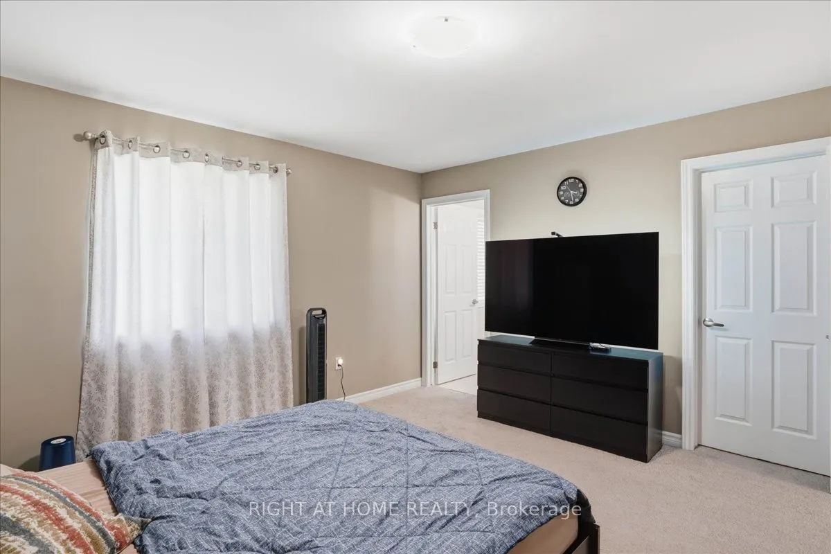 3 Nottingham Court #3