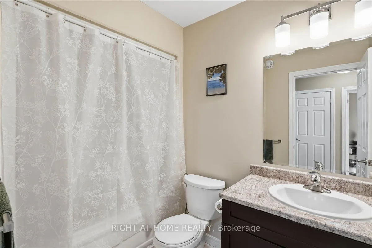 3 Nottingham Court #3