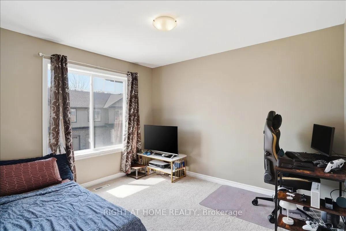 3 Nottingham Court #3