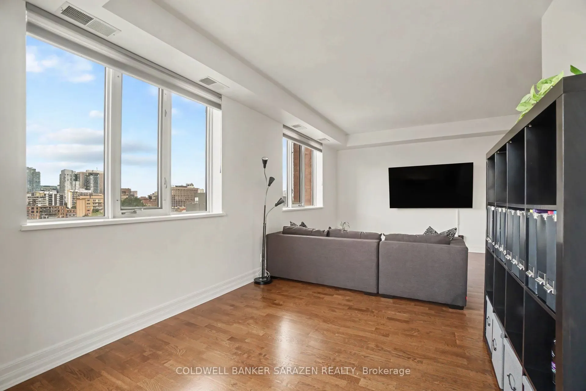320 Mcleod Street #701