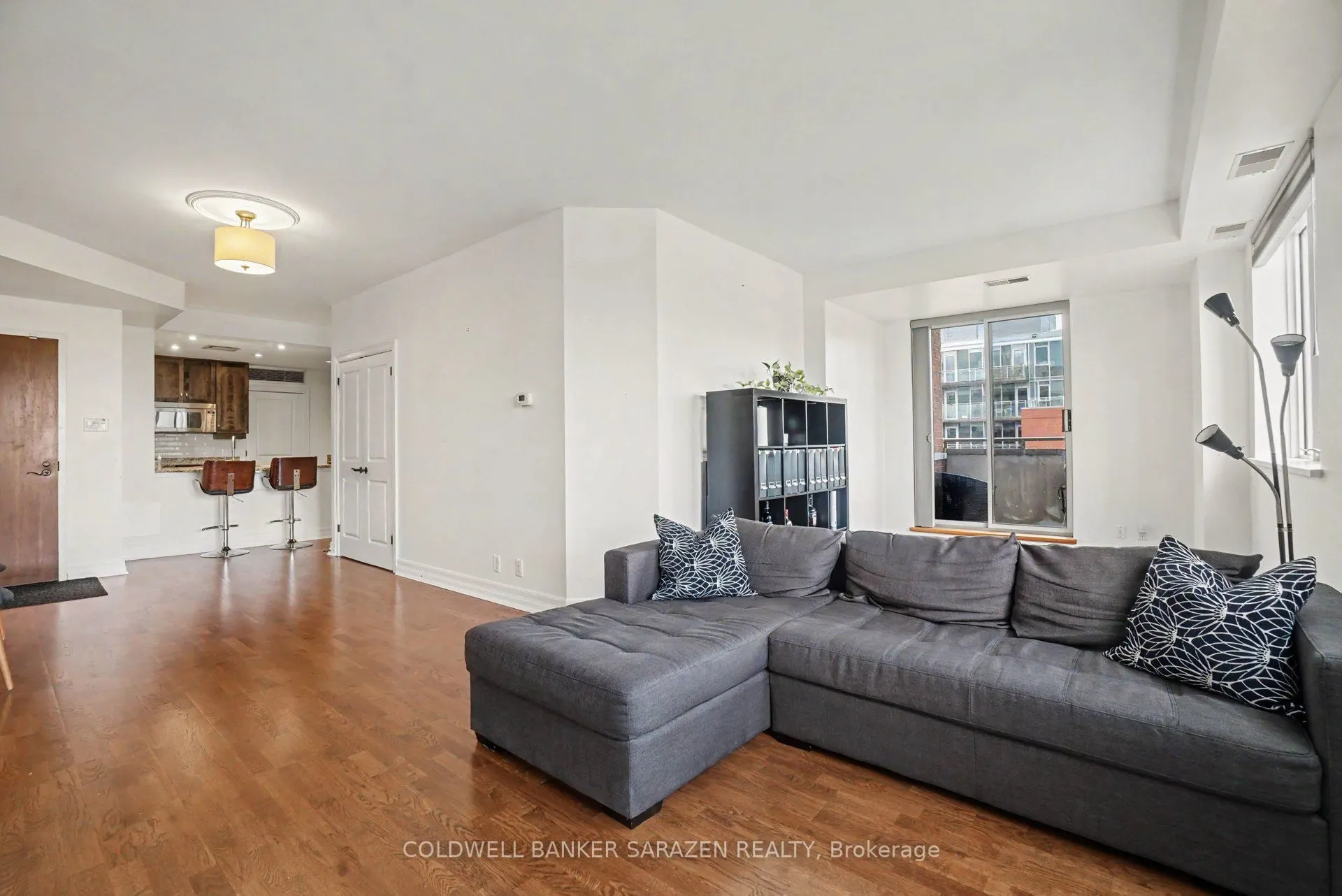 320 Mcleod Street #701