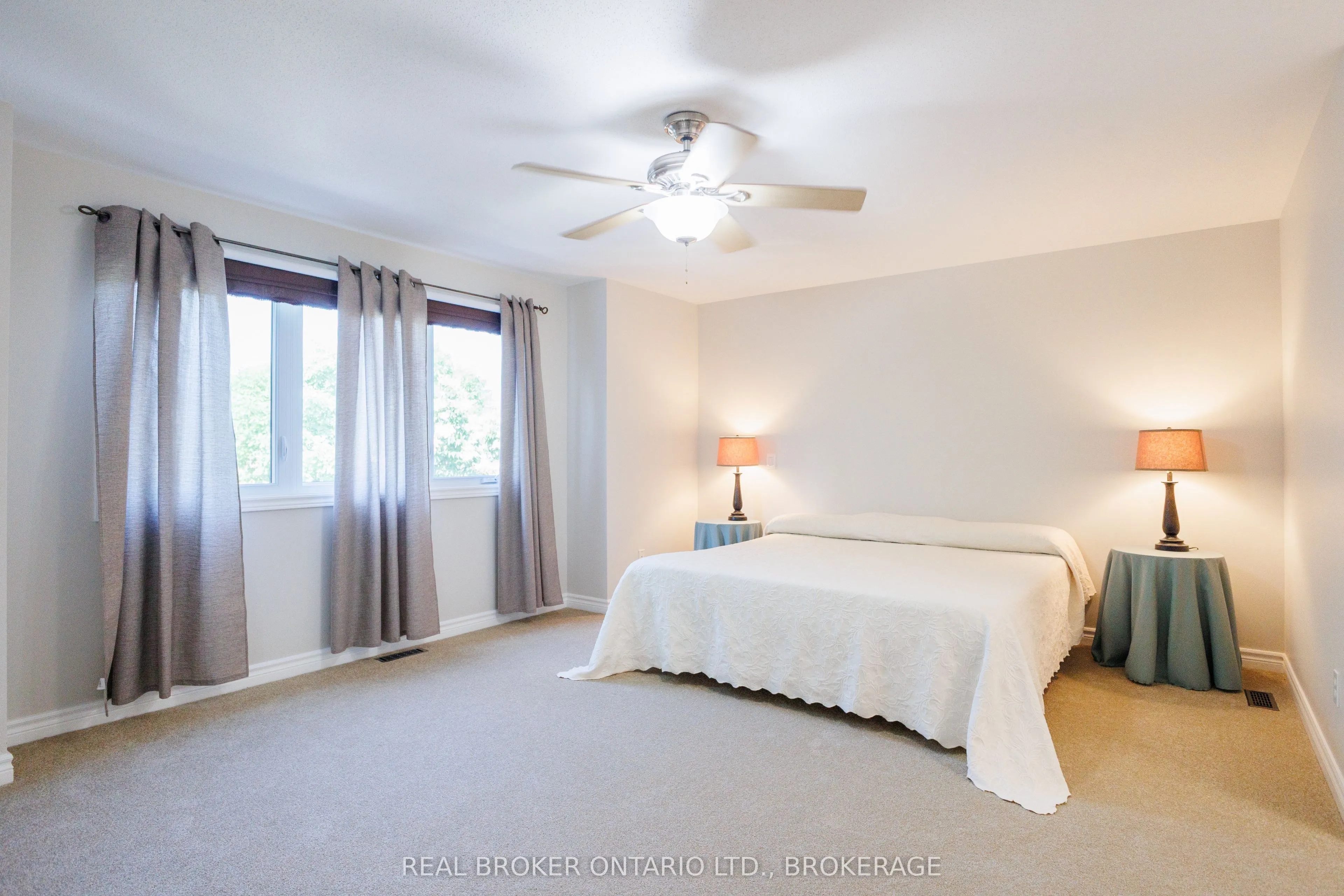 11 Redbridge Crescent